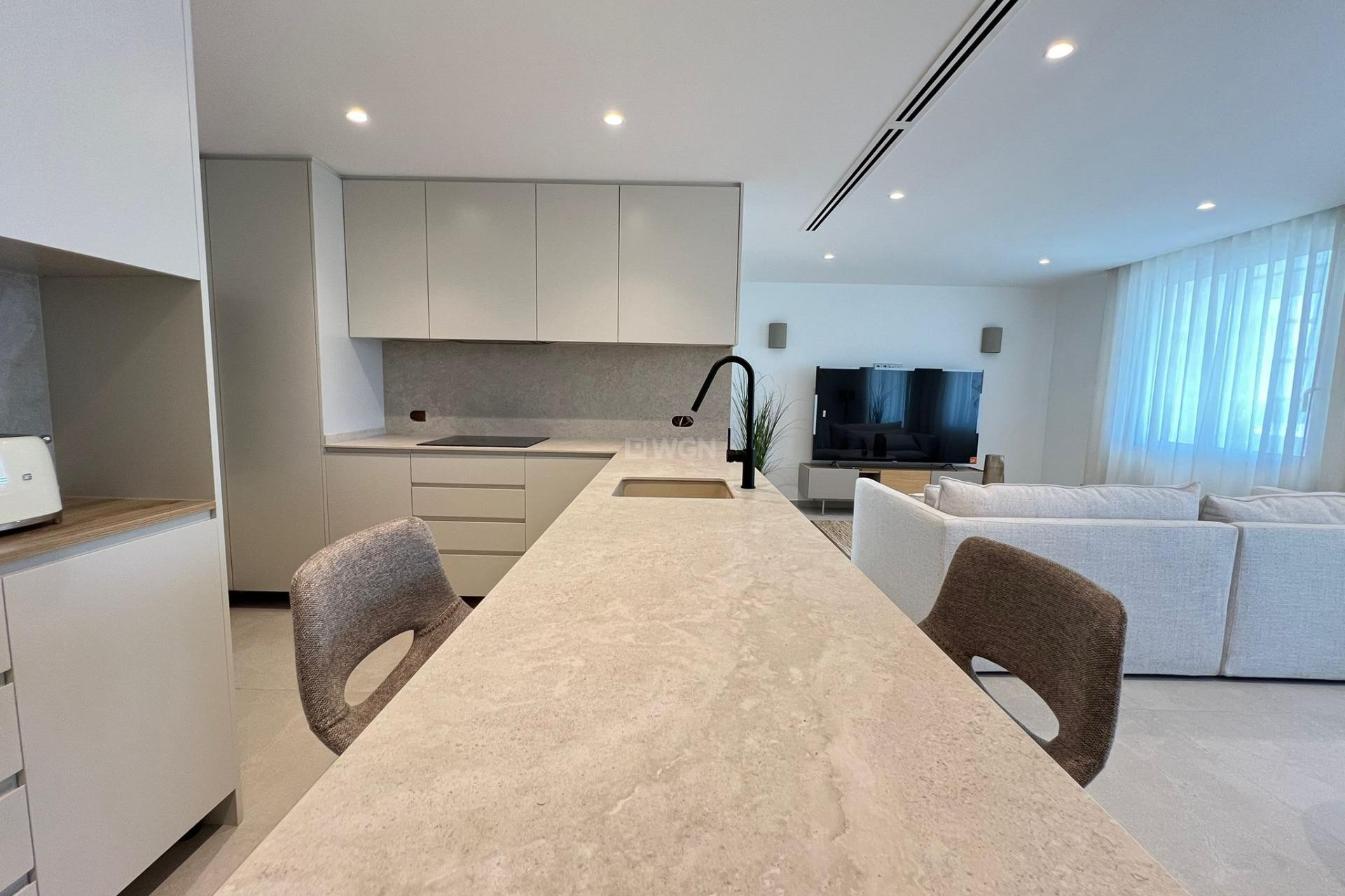 Resale - Apartment / flat - Torrevieja - El Acequión - Los Náufragos