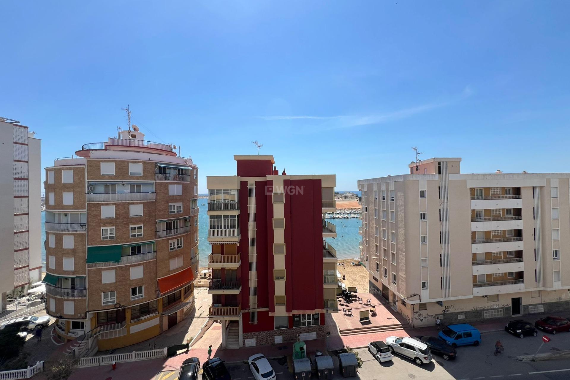 Resale - Apartment / flat - Torrevieja - El Acequión - Los Náufragos