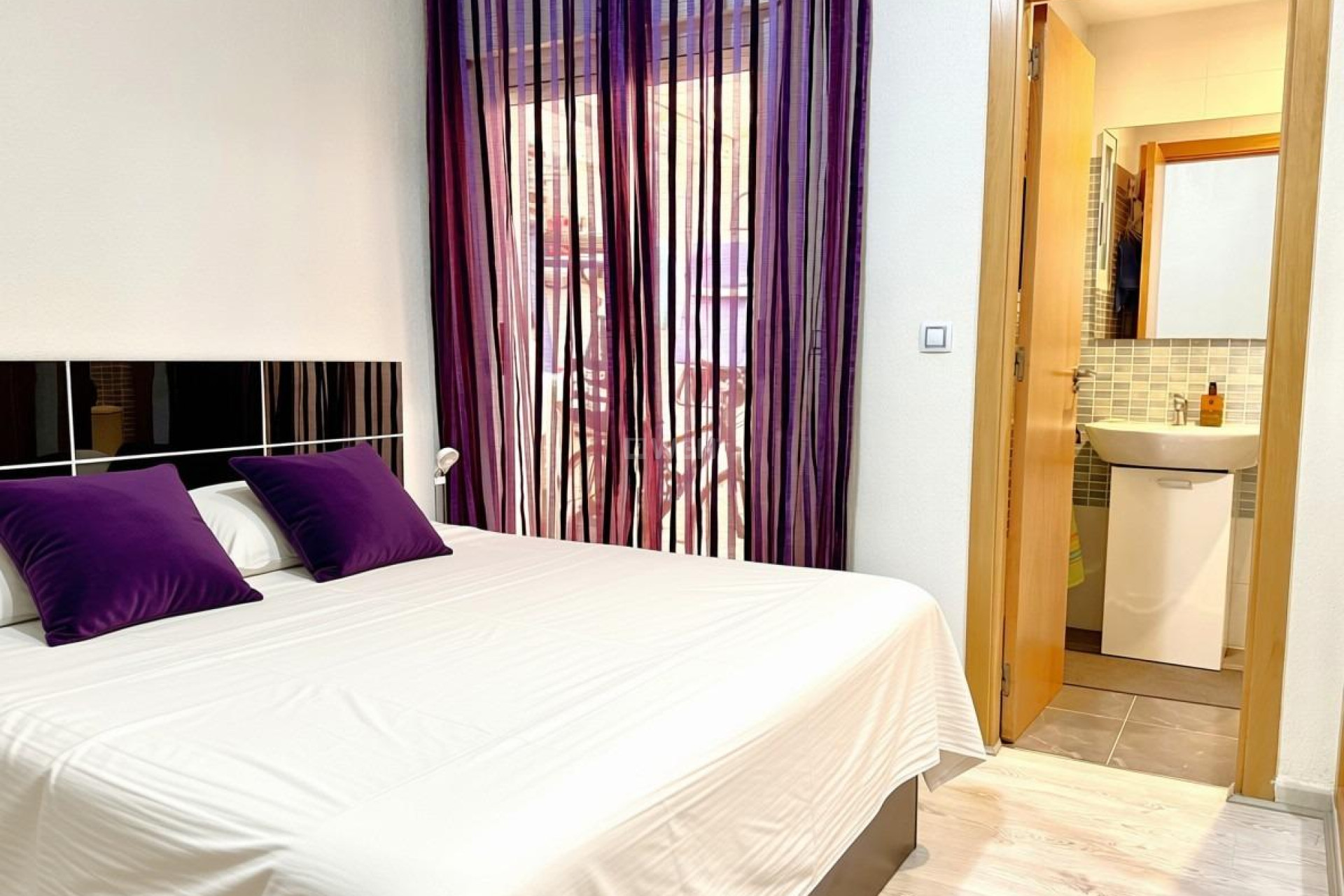 Resale - Apartment / flat - Torrevieja - El Molino