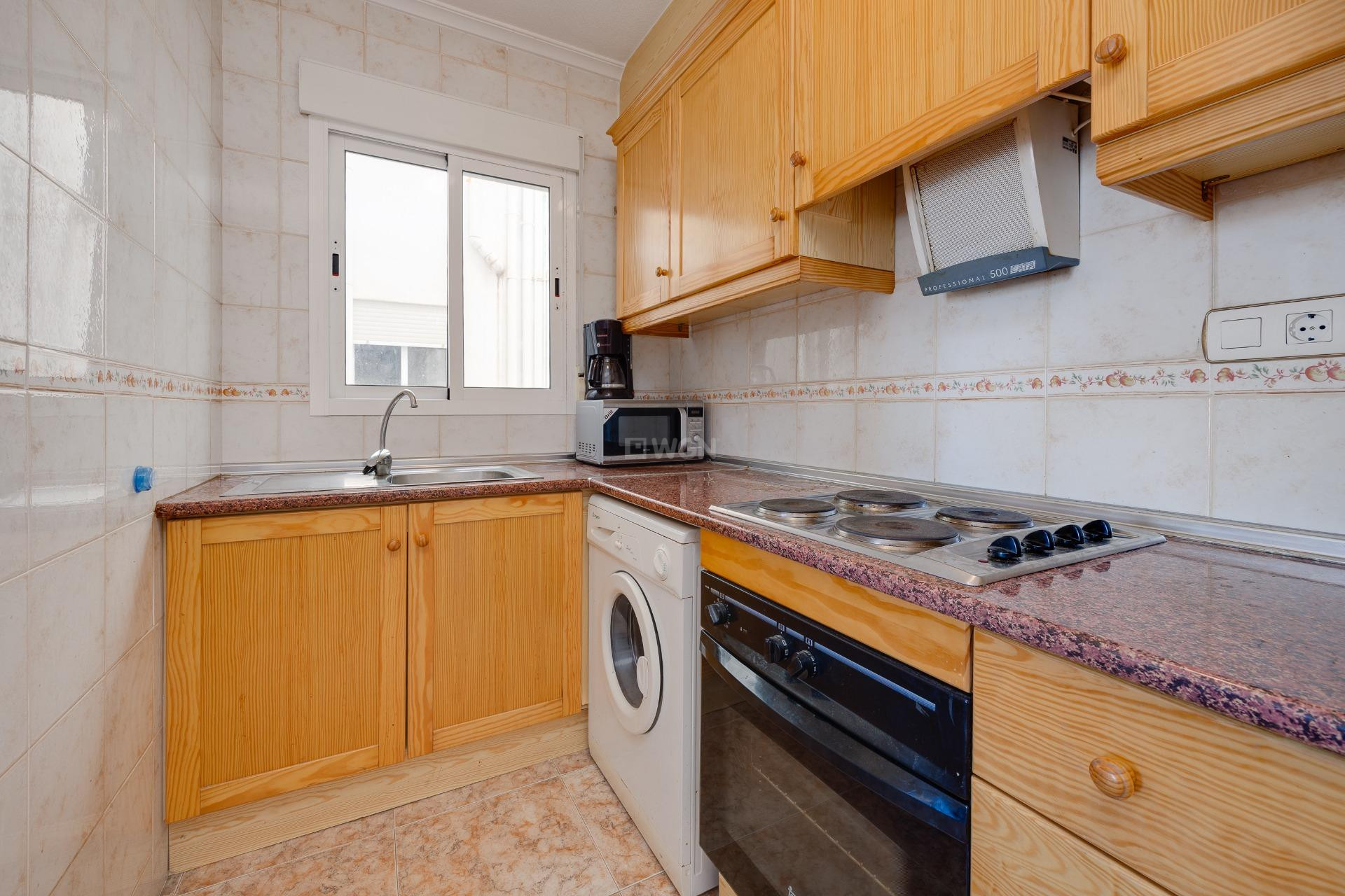 Resale - Apartment / flat - Torrevieja - El Molino