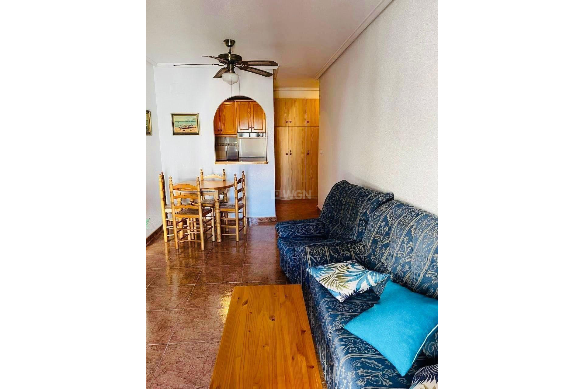 Resale - Apartment / flat - Torrevieja - El Molino