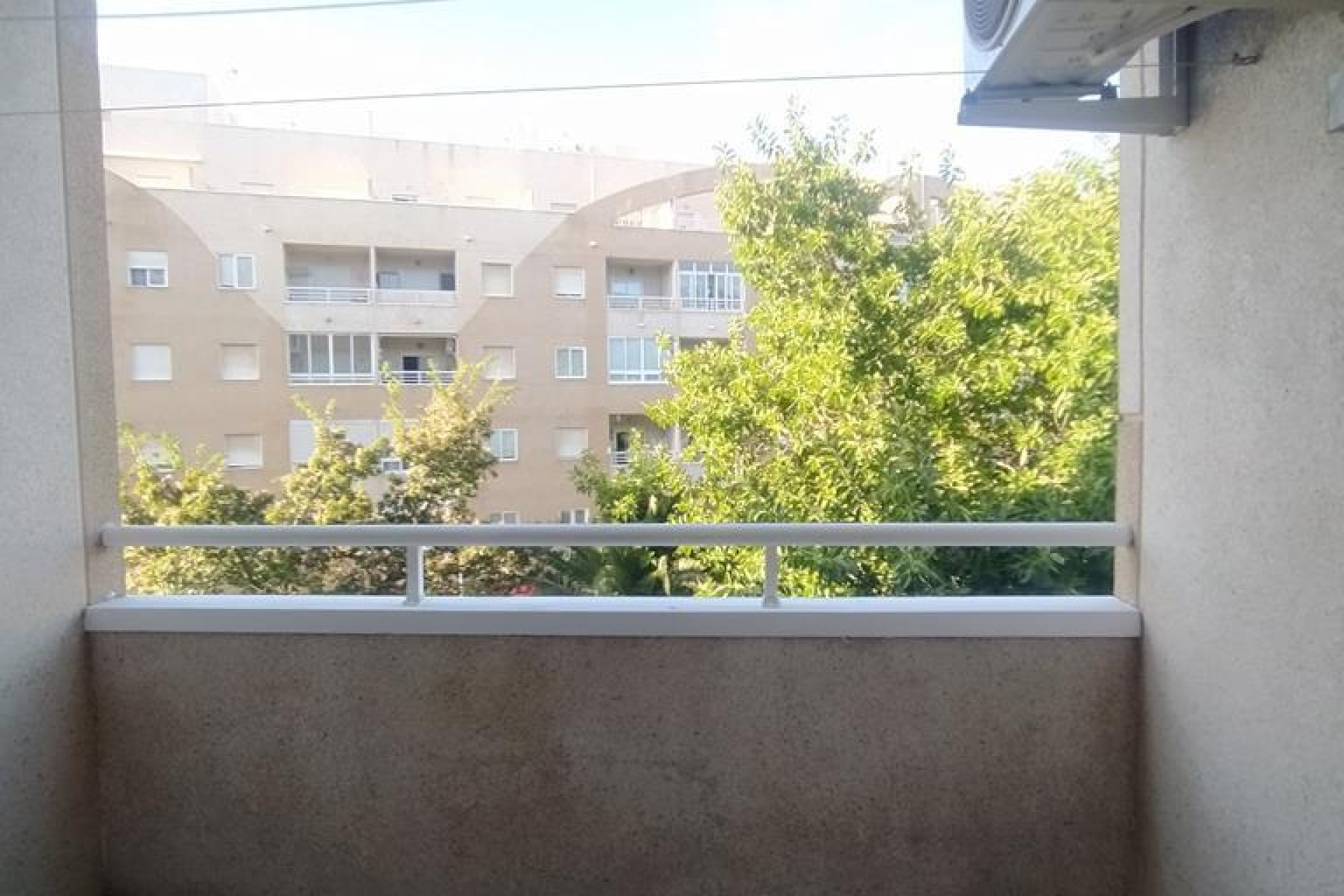 Resale - Apartment / flat - Torrevieja - El Molino