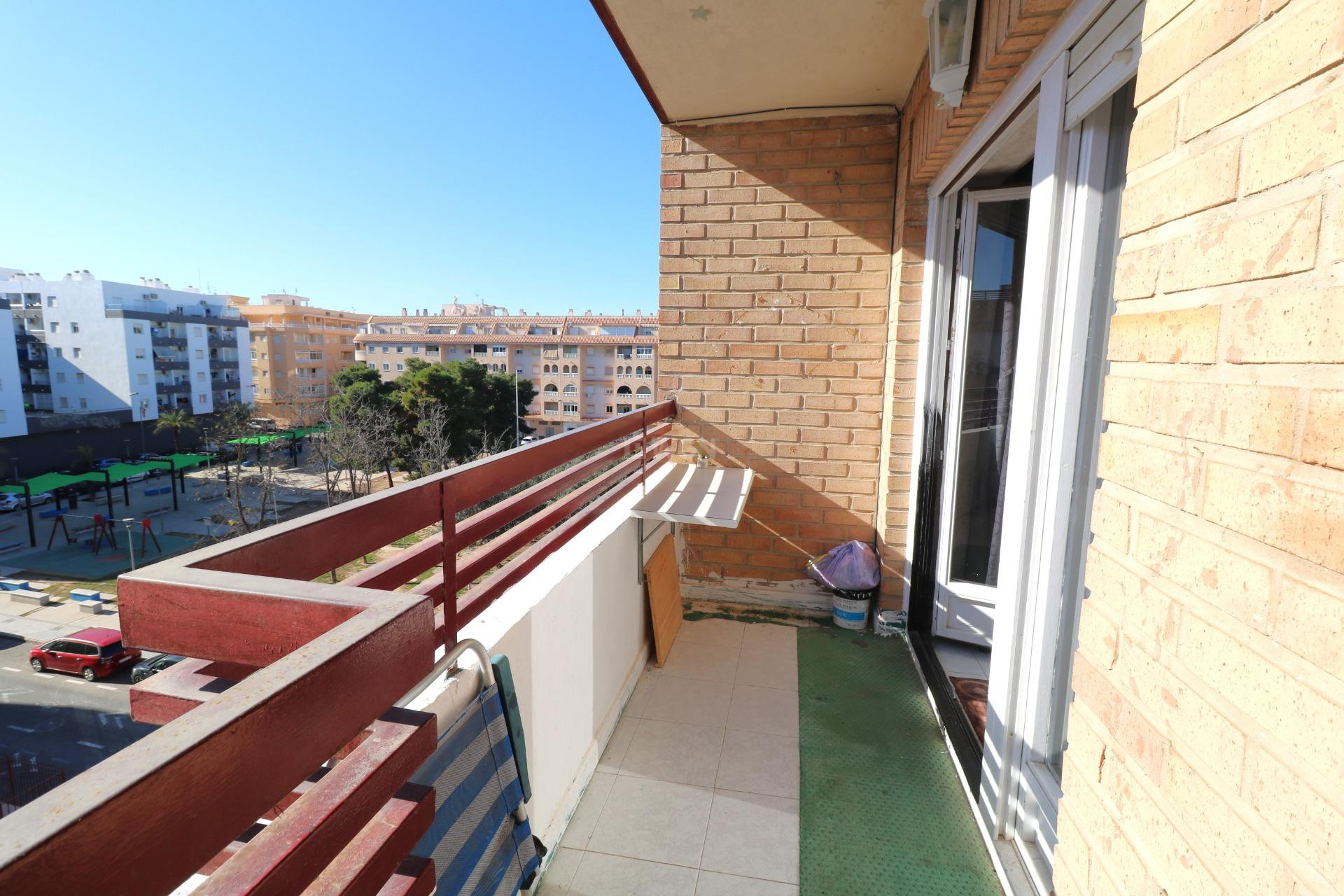 Resale - Apartment / flat - Torrevieja - El Molino