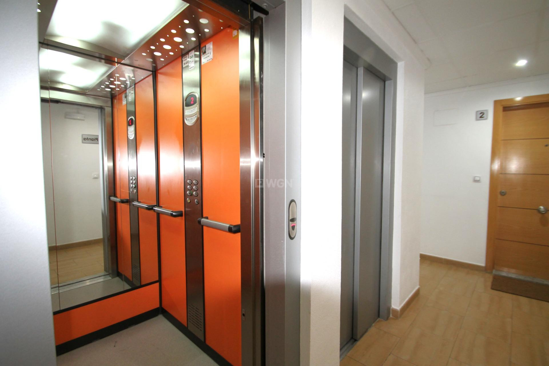 Resale - Apartment / flat - Torrevieja - El Molino