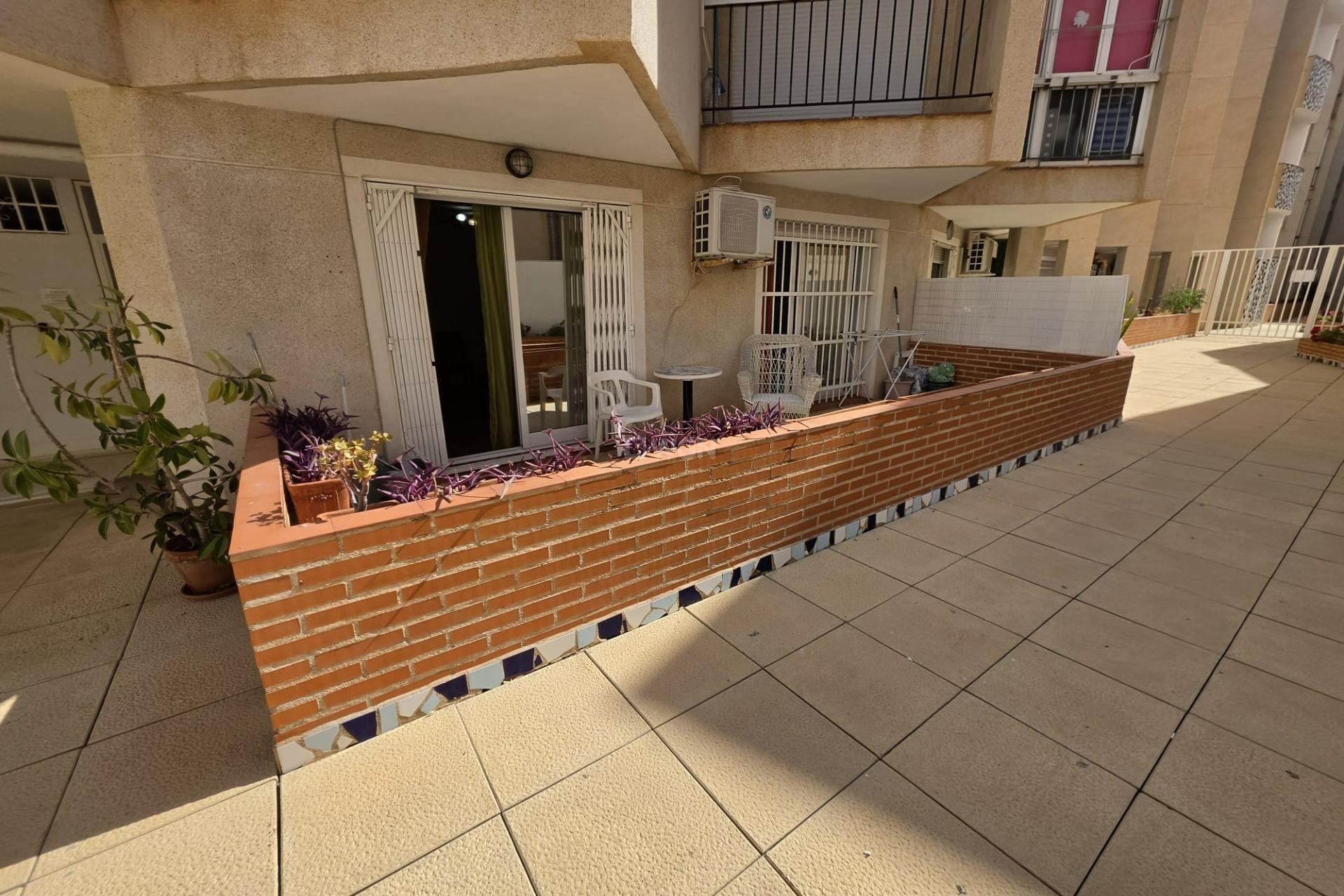 Resale - Apartment / flat - Torrevieja - Estacion De Autobuses