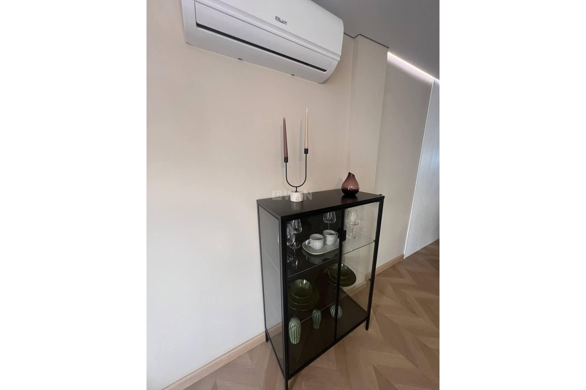 Resale - Apartment / flat - Torrevieja - Estacion De Autobuses