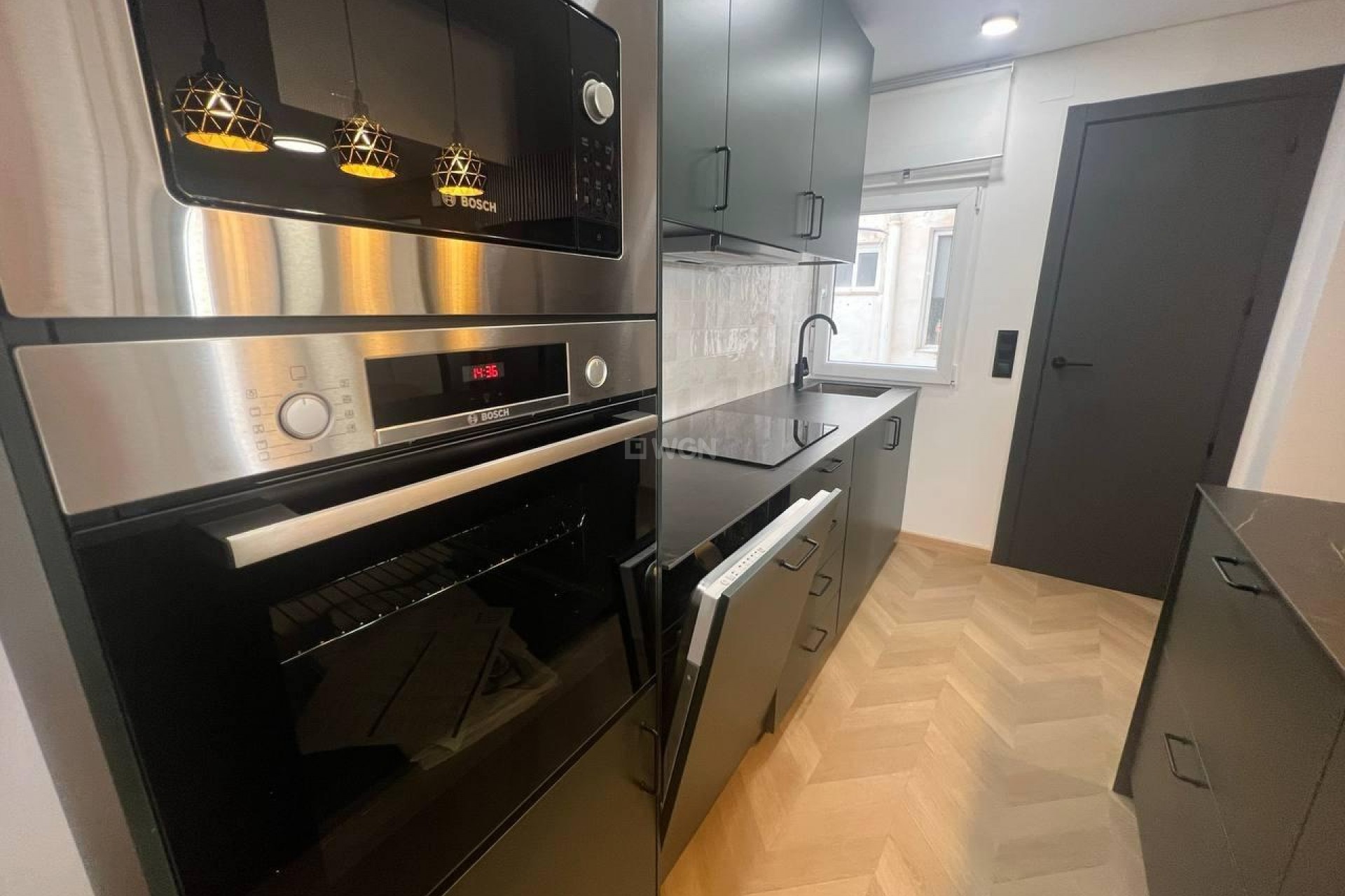 Resale - Apartment / flat - Torrevieja - Estacion De Autobuses