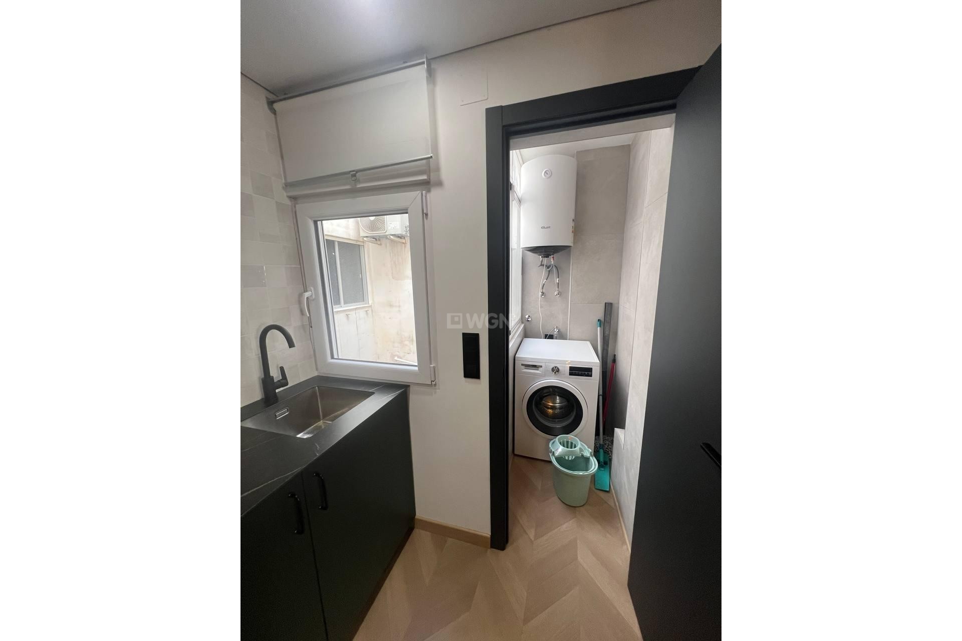 Resale - Apartment / flat - Torrevieja - Estacion De Autobuses