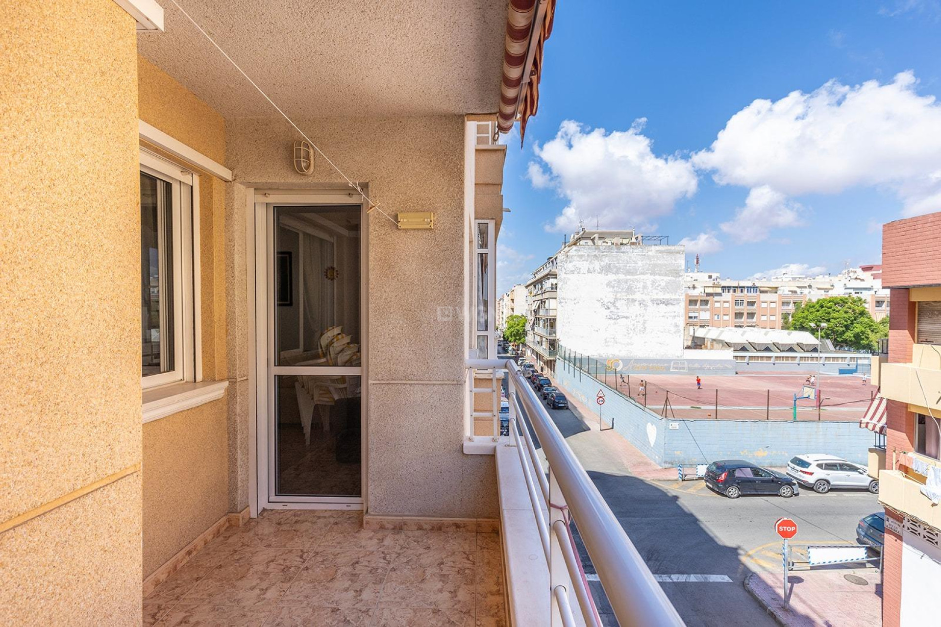 Resale - Apartment / flat - Torrevieja - Estacion De Autobuses