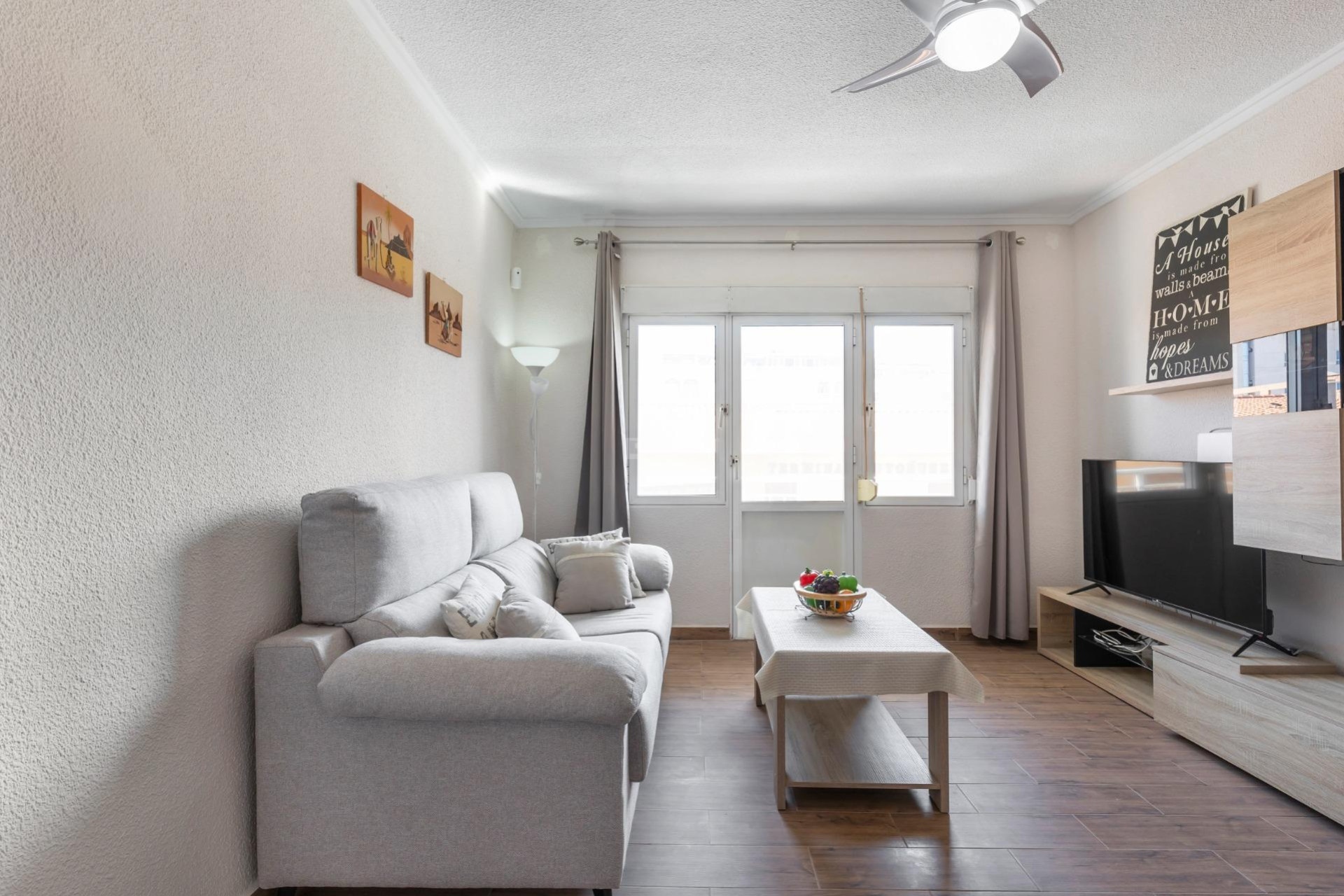 Resale - Apartment / flat - Torrevieja - Estacion De Autobuses