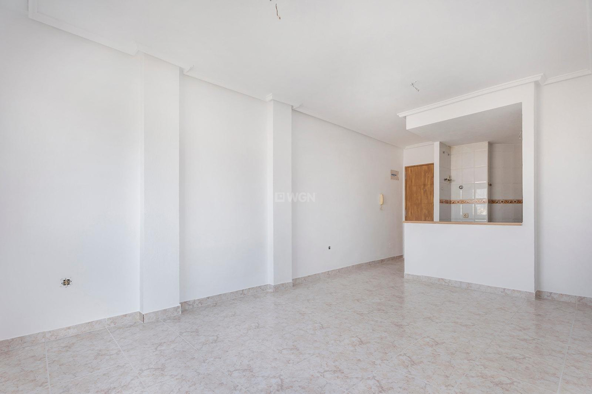 Resale - Apartment / flat - Torrevieja - Estacion De Autobuses