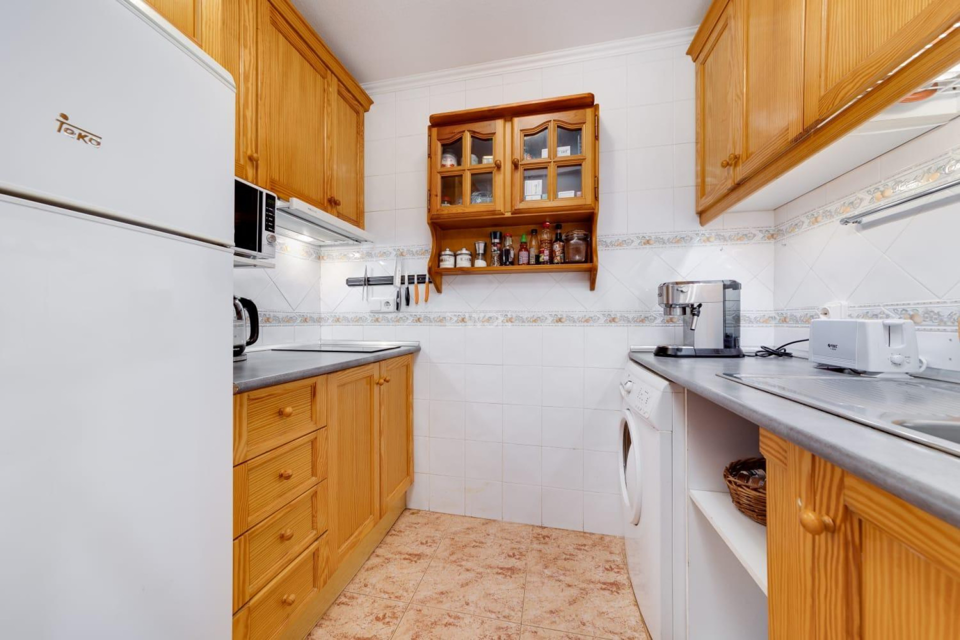 Resale - Apartment / flat - Torrevieja - Estacion De Autobuses