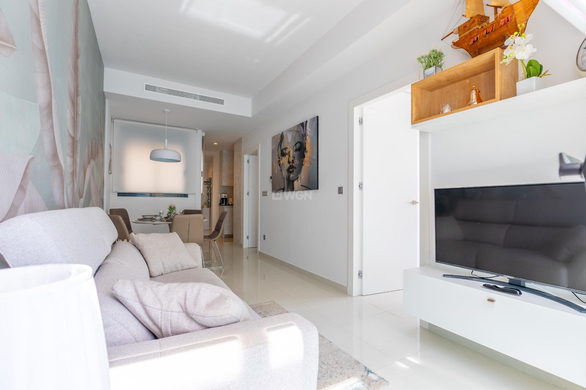 Resale - Apartment / flat - Torrevieja - Estacion De Autobuses