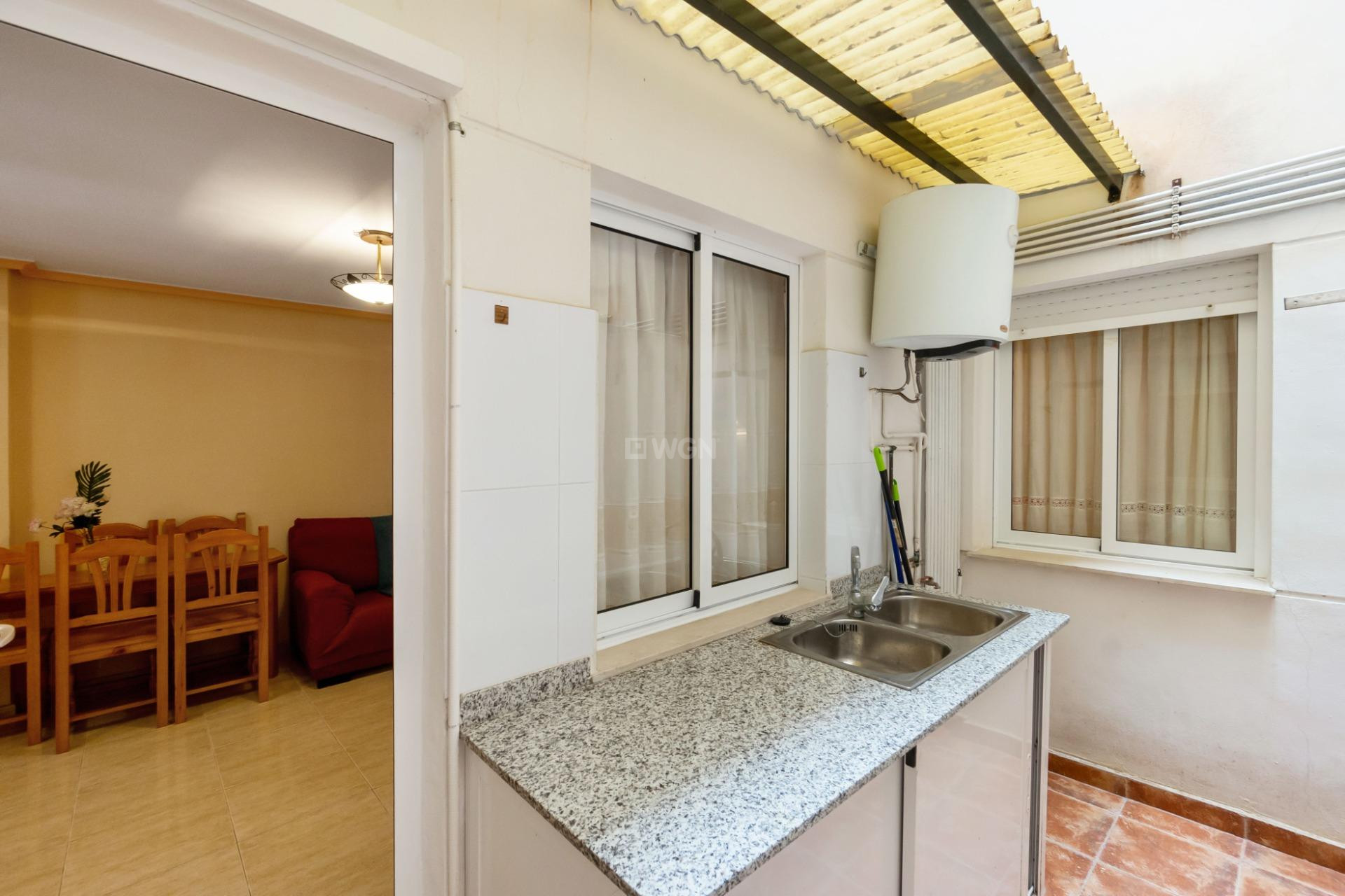 Resale - Apartment / flat - Torrevieja - Estacion De Autobuses