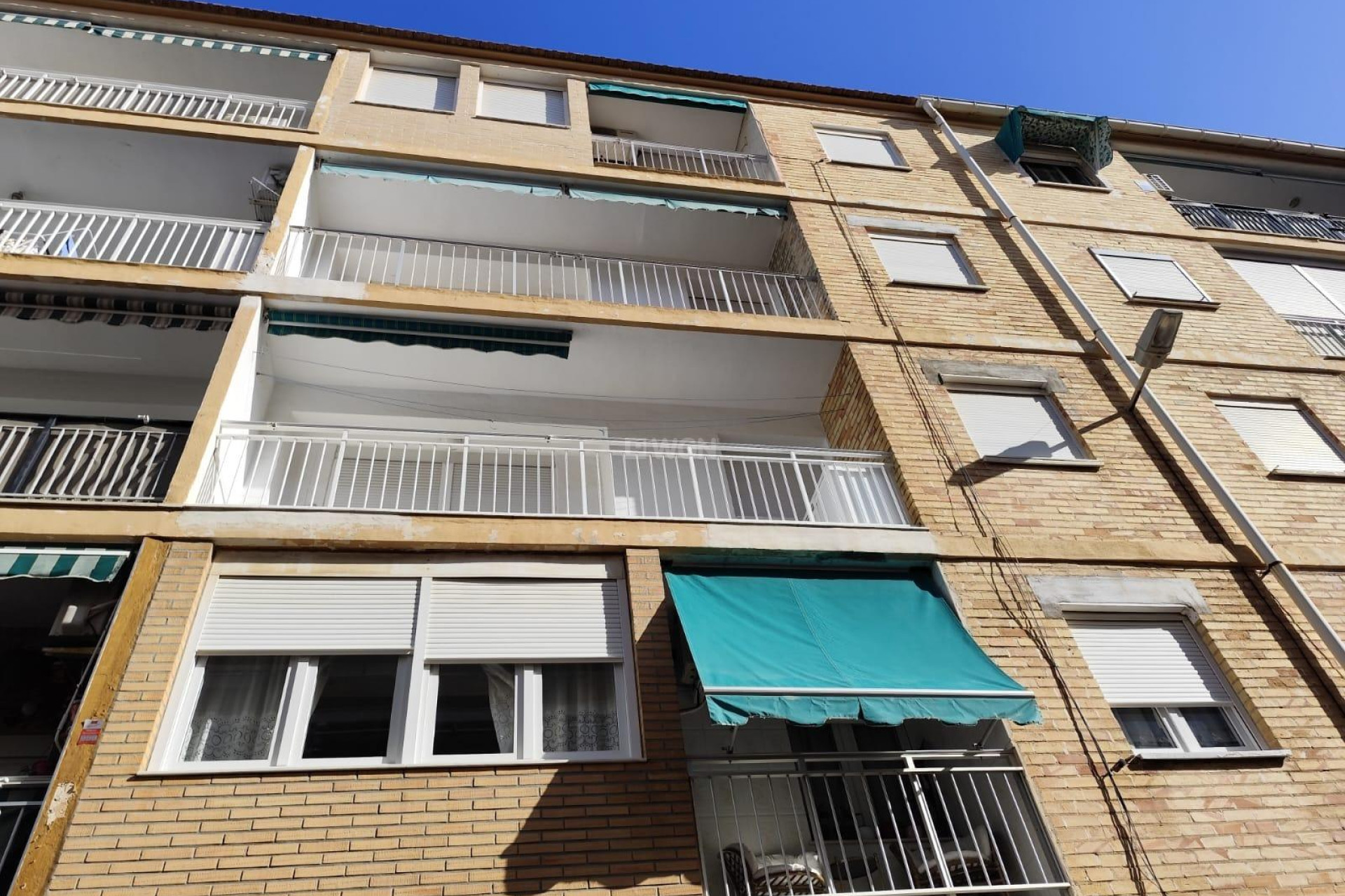 Resale - Apartment / flat - Torrevieja - Estacion De Autobuses