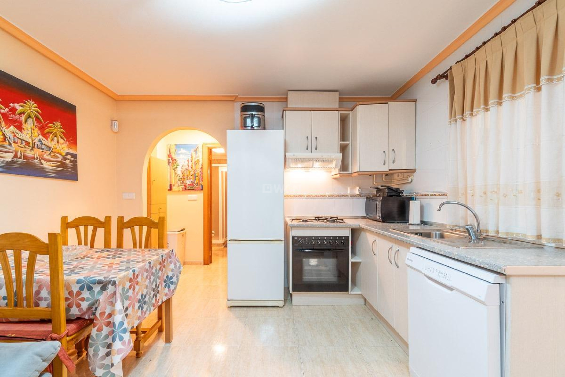 Resale - Apartment / flat - Torrevieja - Estacion De Autobuses