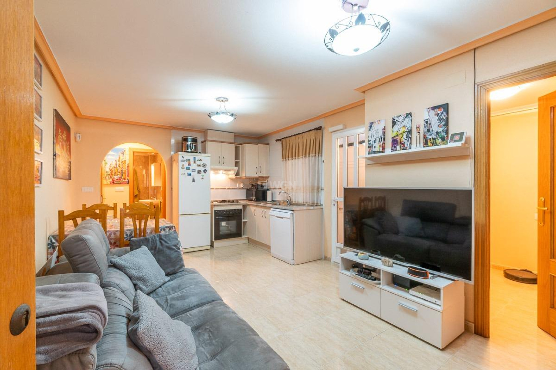 Resale - Apartment / flat - Torrevieja - Estacion De Autobuses