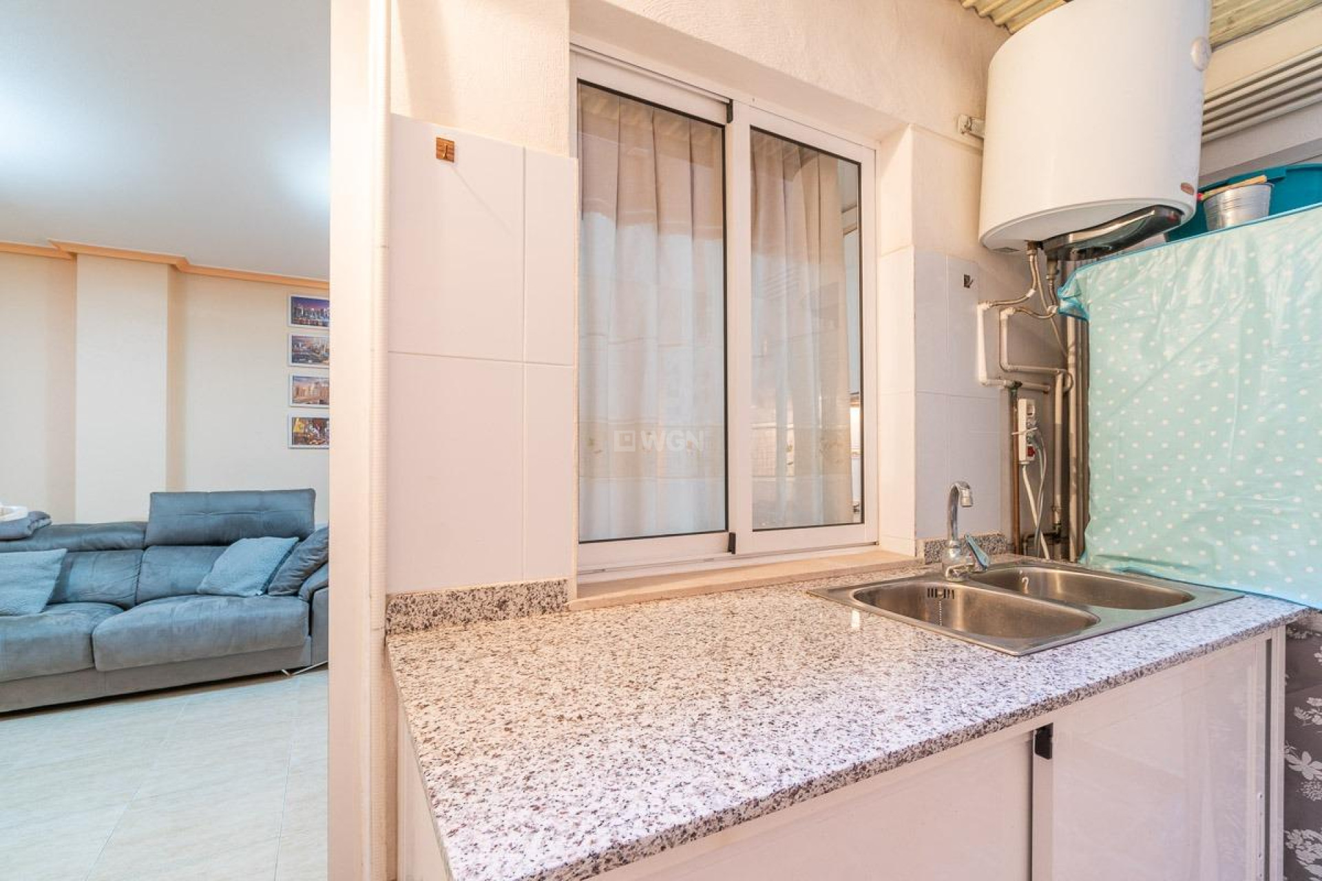 Resale - Apartment / flat - Torrevieja - Estacion De Autobuses