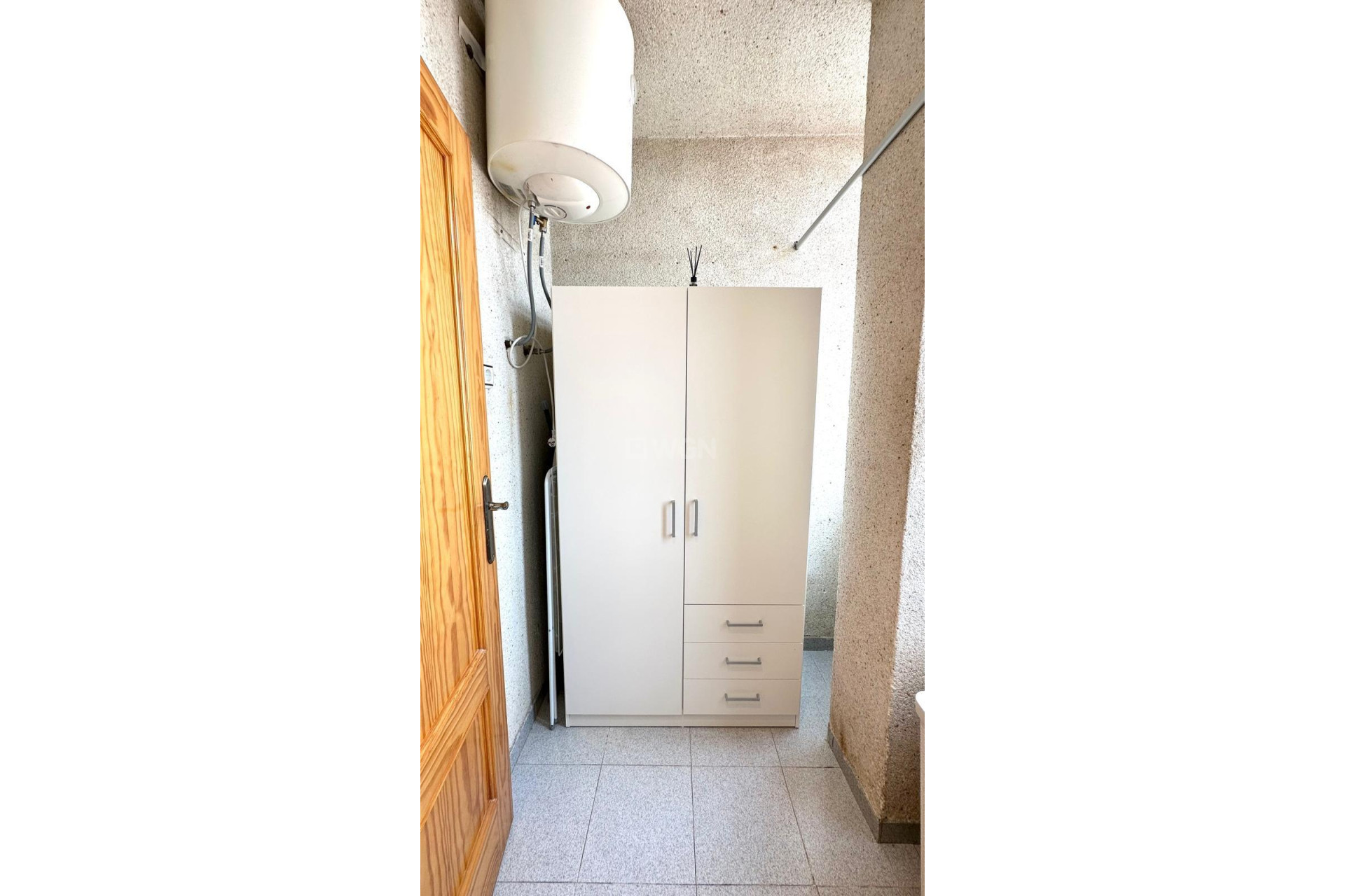 Resale - Apartment / flat - Torrevieja - Estacion De Autobuses