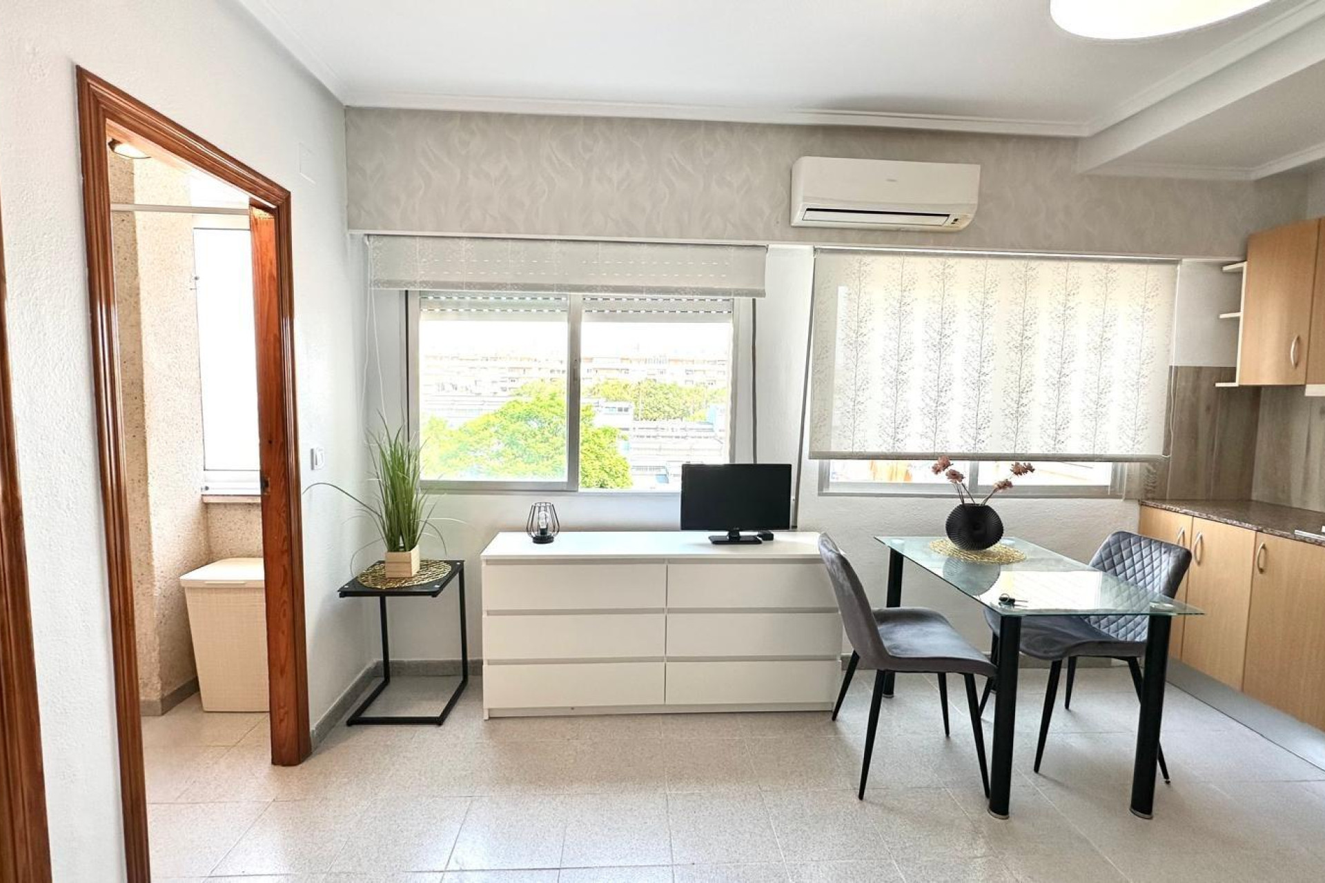 Resale - Apartment / flat - Torrevieja - Estacion De Autobuses