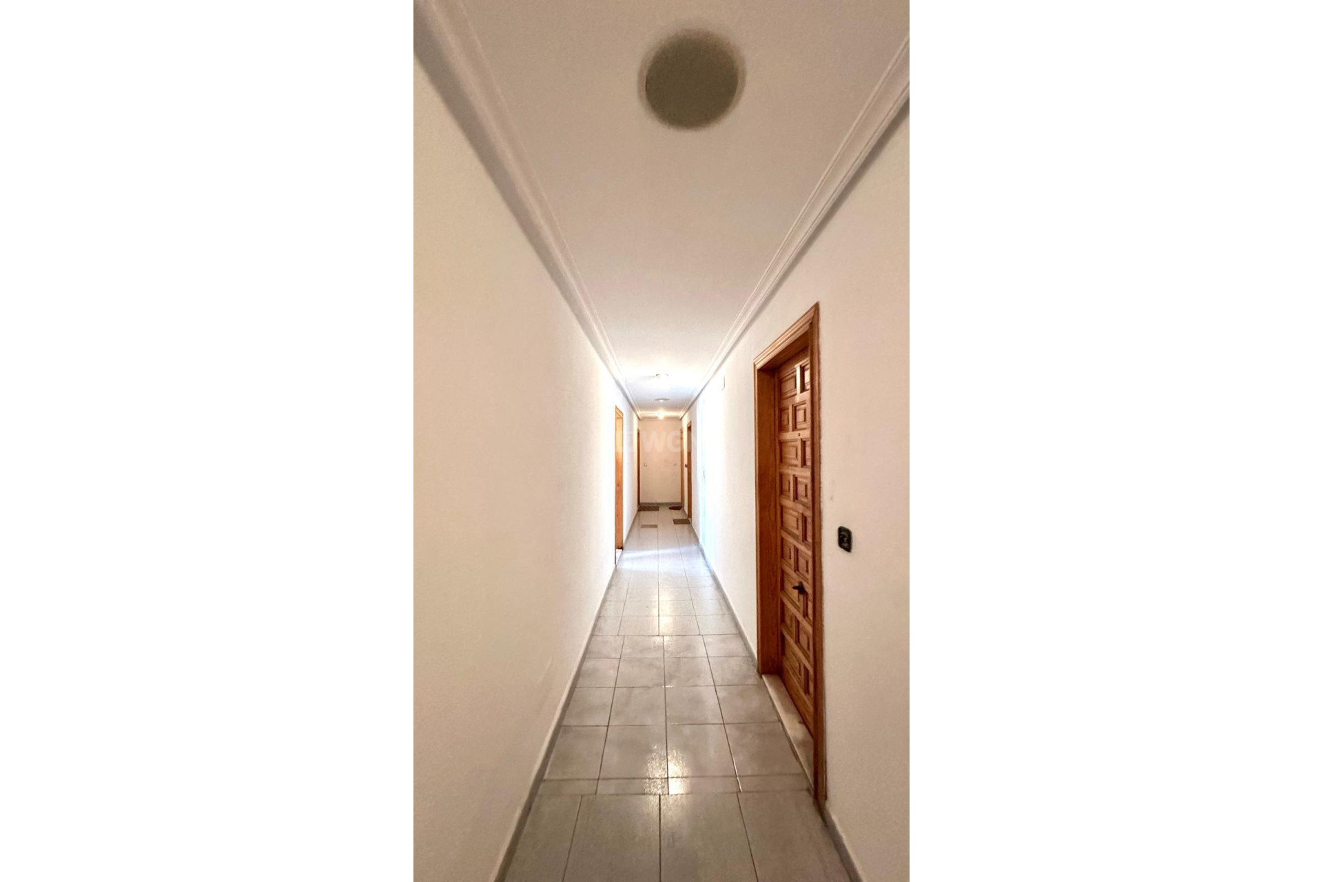 Resale - Apartment / flat - Torrevieja - Estacion De Autobuses