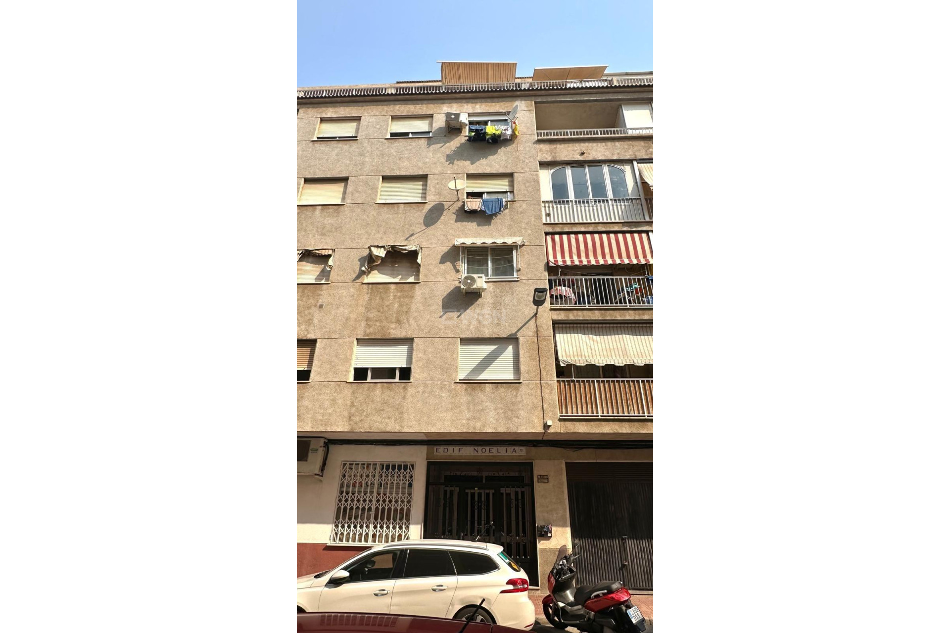 Resale - Apartment / flat - Torrevieja - Estacion De Autobuses