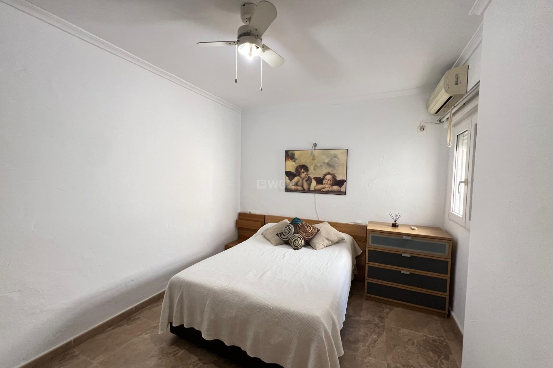 Resale - Apartment / flat - Torrevieja - Estacion De Autobuses