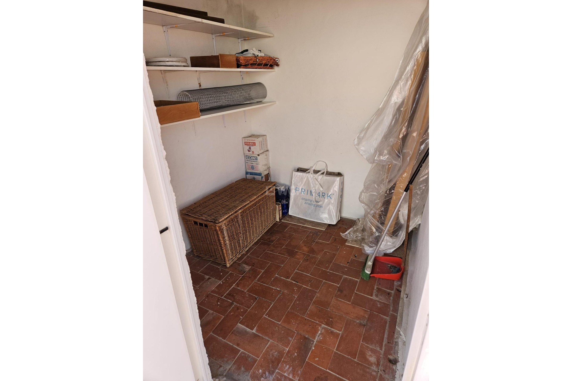 Resale - Apartment / flat - Torrevieja - Estacion De Autobuses