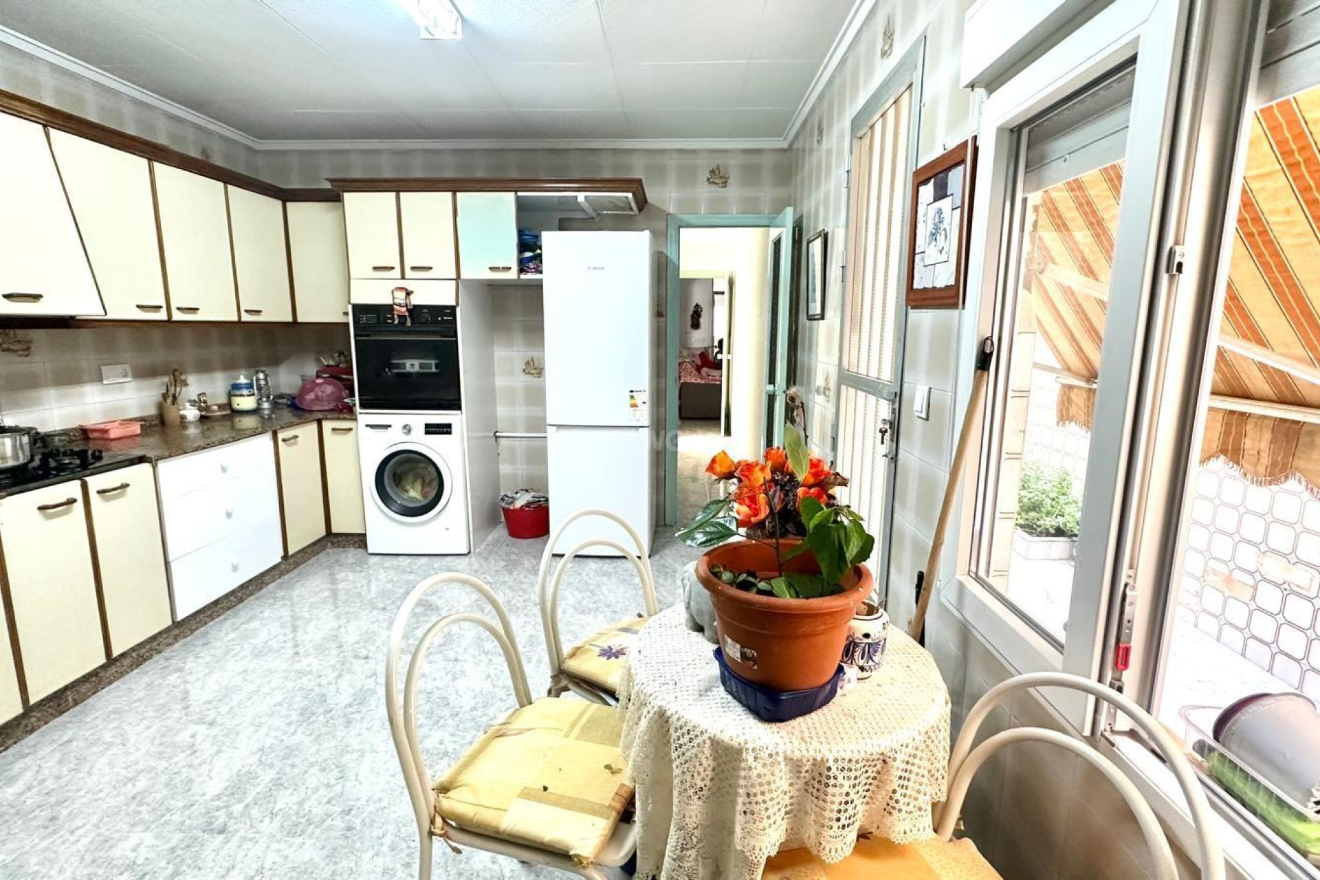 Resale - Apartment / flat - Torrevieja - Estacion De Autobuses