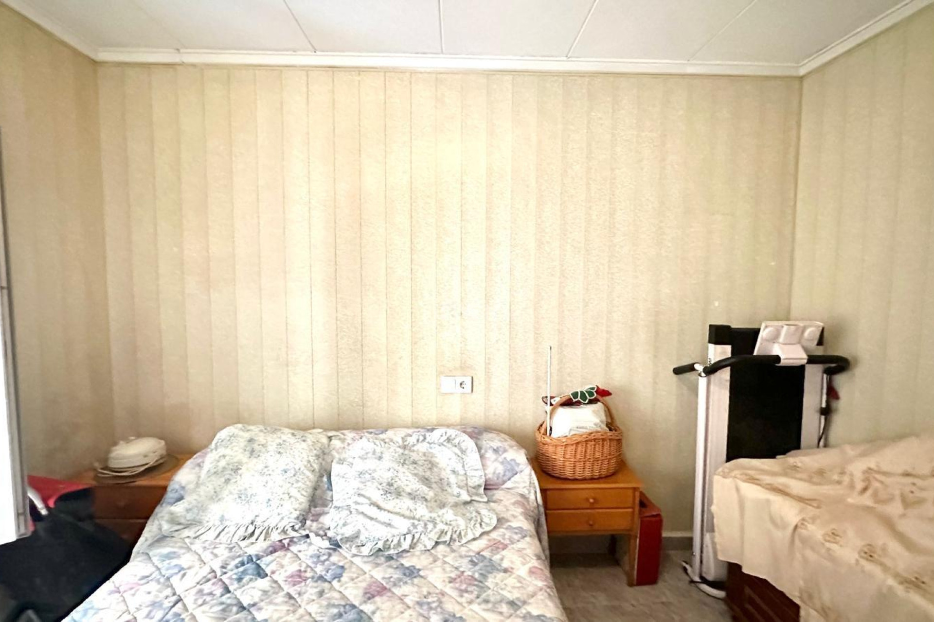 Resale - Apartment / flat - Torrevieja - Estacion De Autobuses