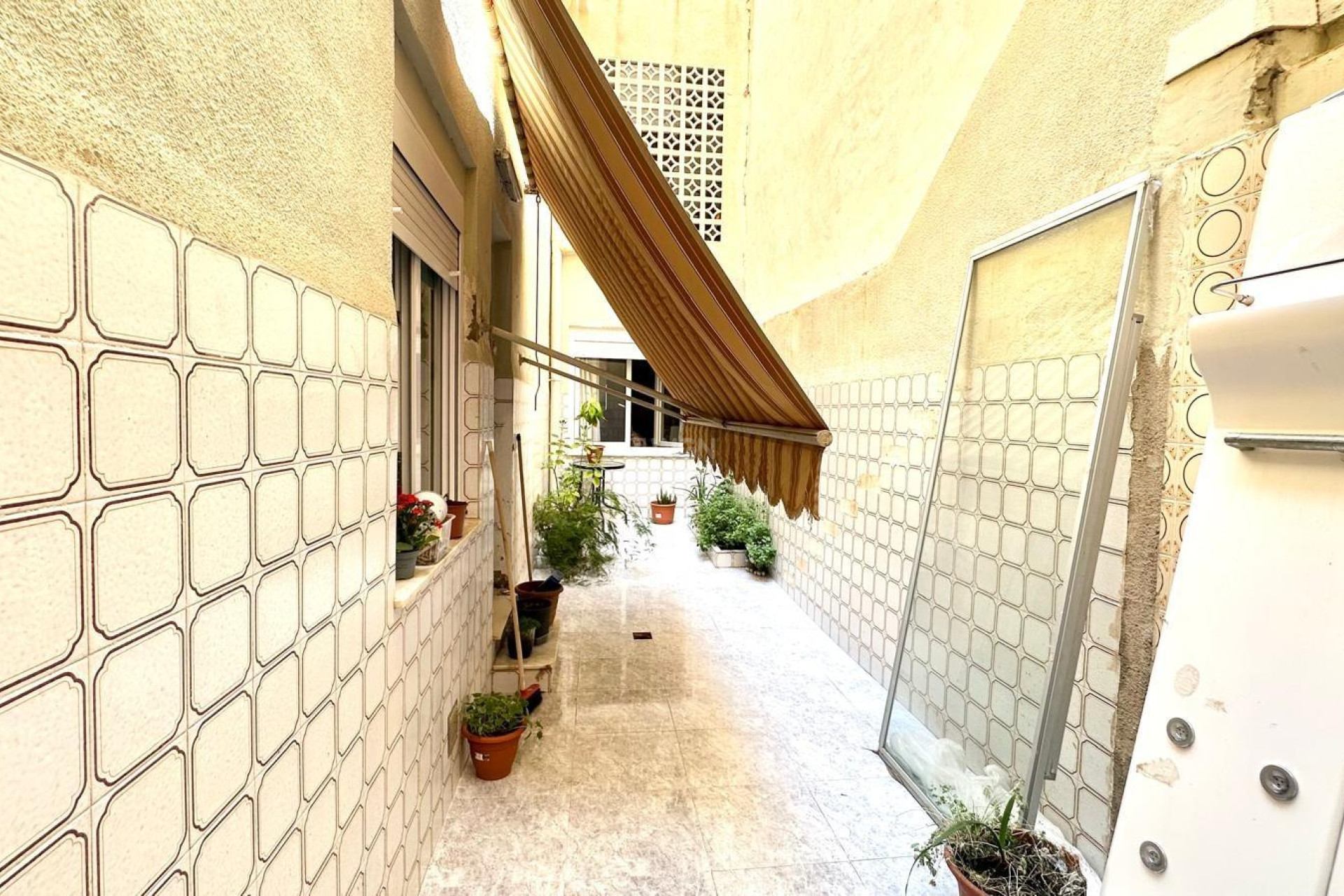 Resale - Apartment / flat - Torrevieja - Estacion De Autobuses