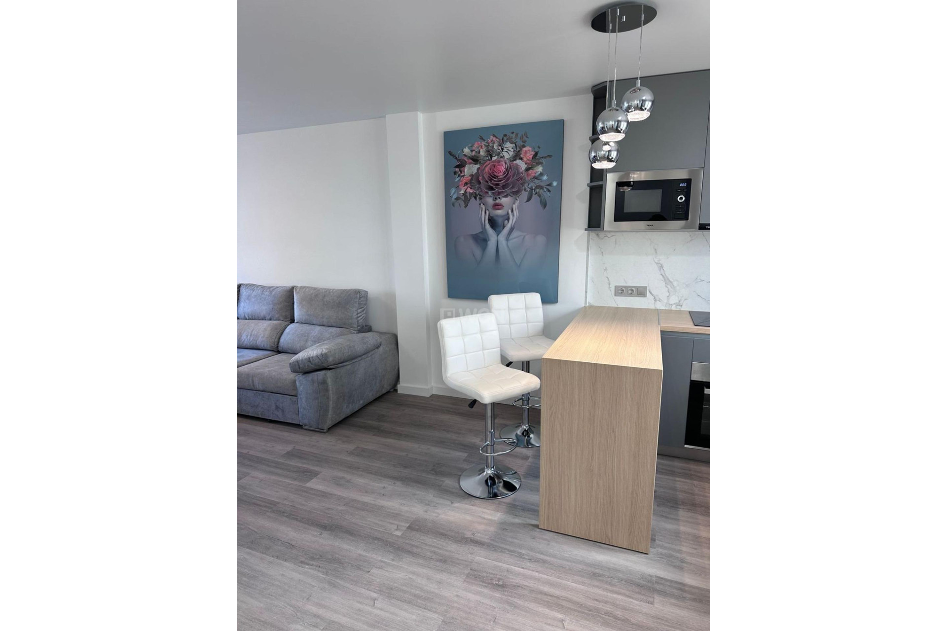 Resale - Apartment / flat - Torrevieja - Estacion De Autobuses