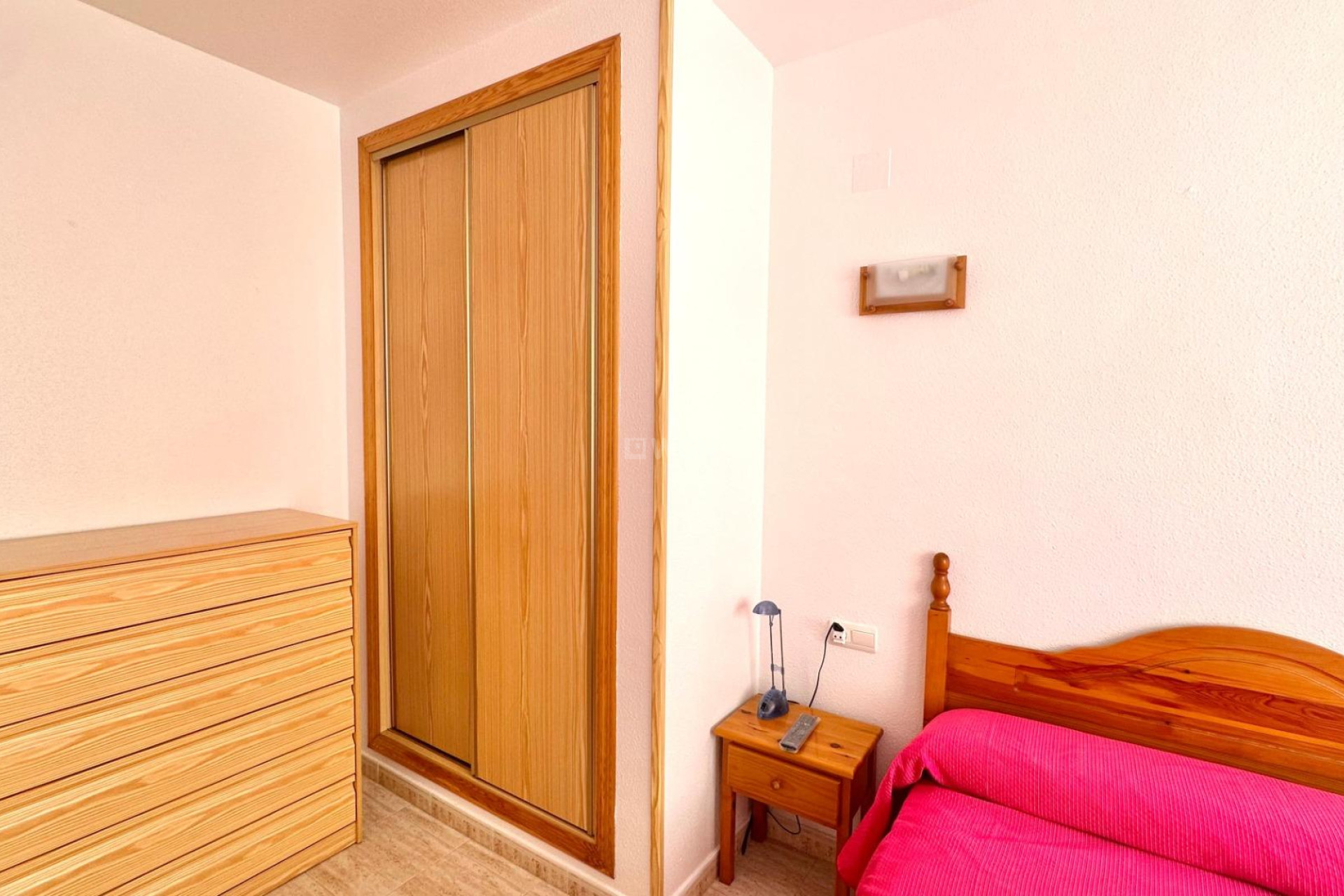 Resale - Apartment / flat - Torrevieja - Estacion De Autobuses