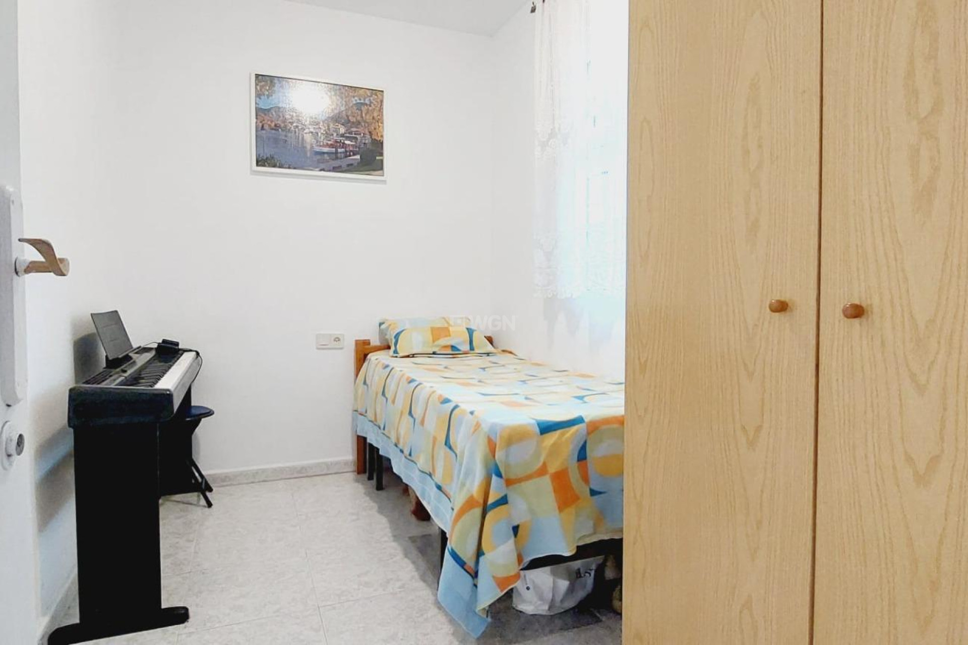 Resale - Apartment / flat - Torrevieja - Estacion De Autobuses