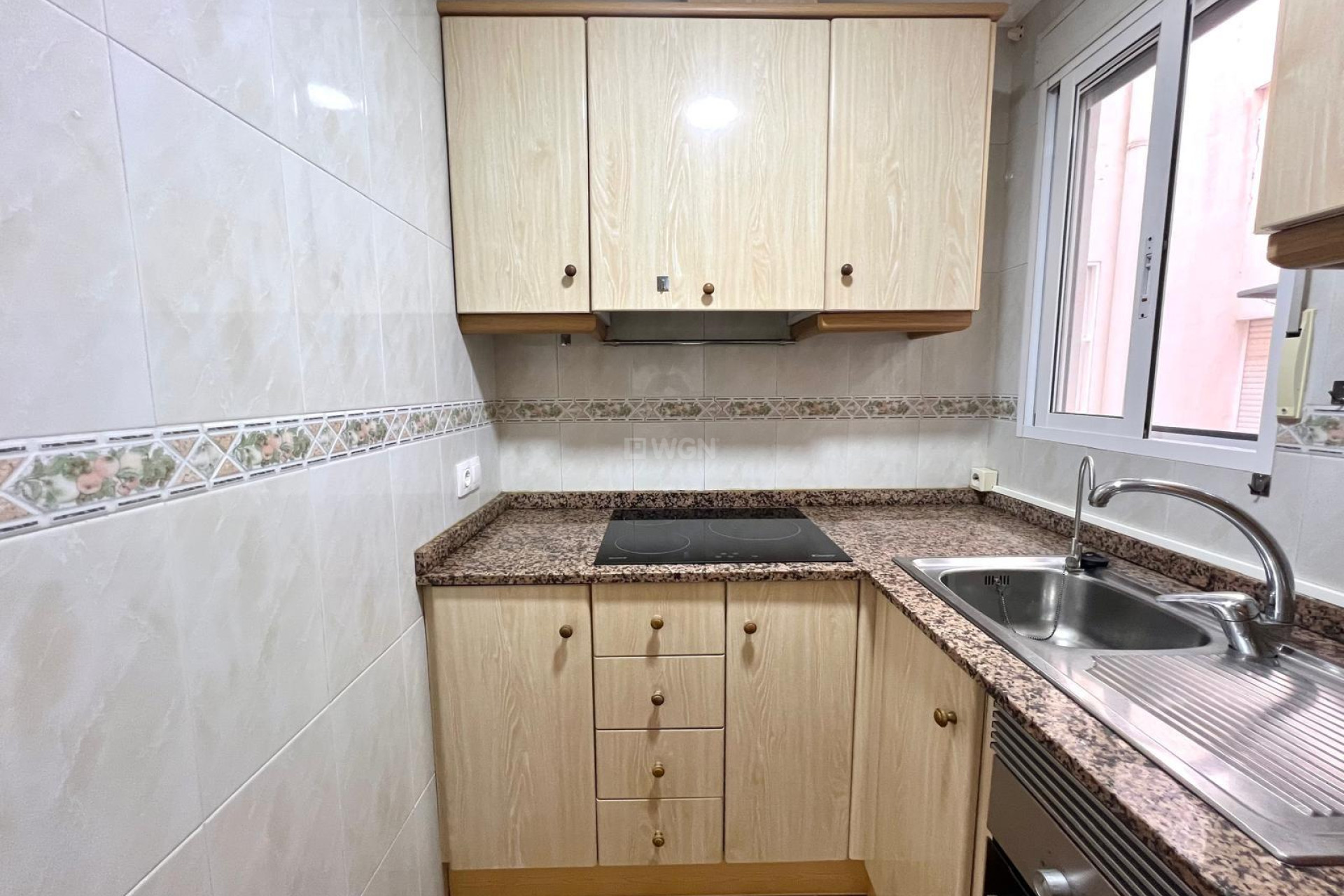 Resale - Apartment / flat - Torrevieja - Estacion De Autobuses