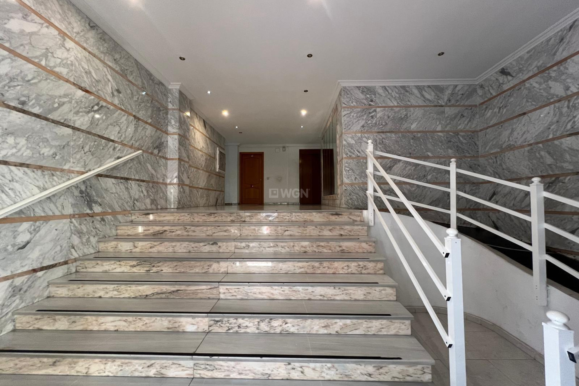 Resale - Apartment / flat - Torrevieja - Estacion De Autobuses