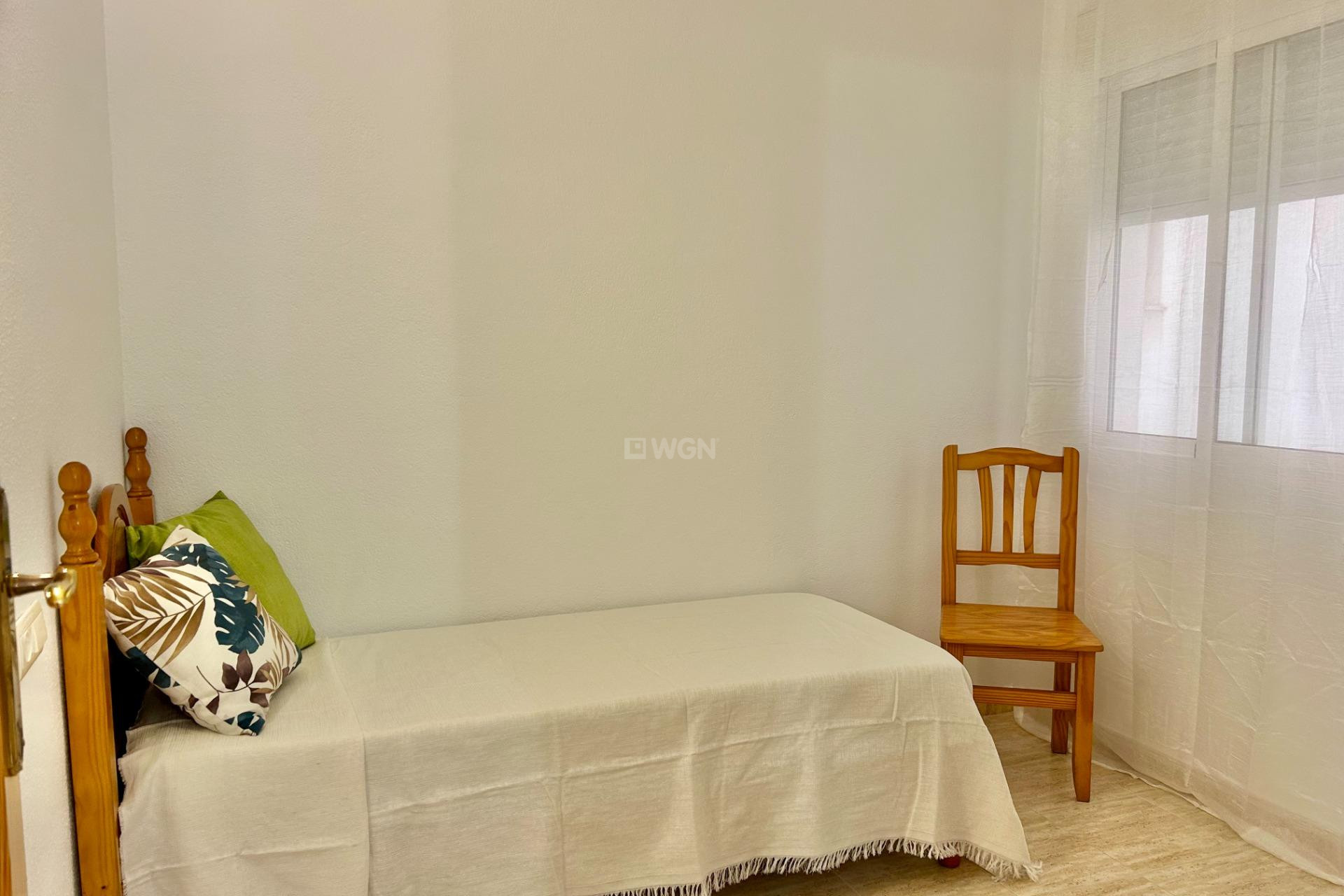 Resale - Apartment / flat - Torrevieja - Estacion De Autobuses