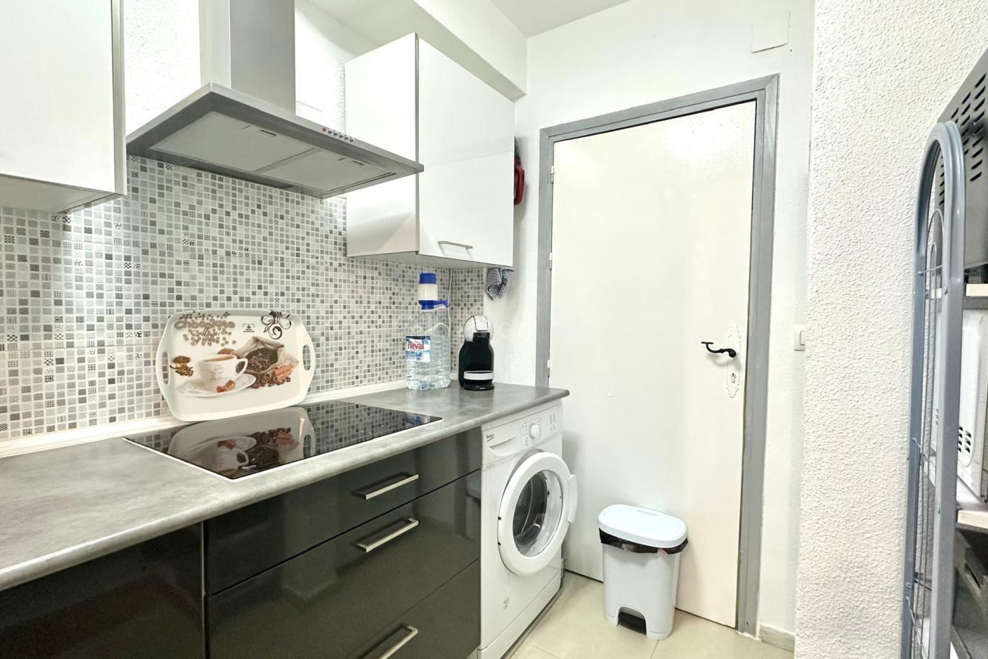 Resale - Apartment / flat - Torrevieja - Estacion De Autobuses