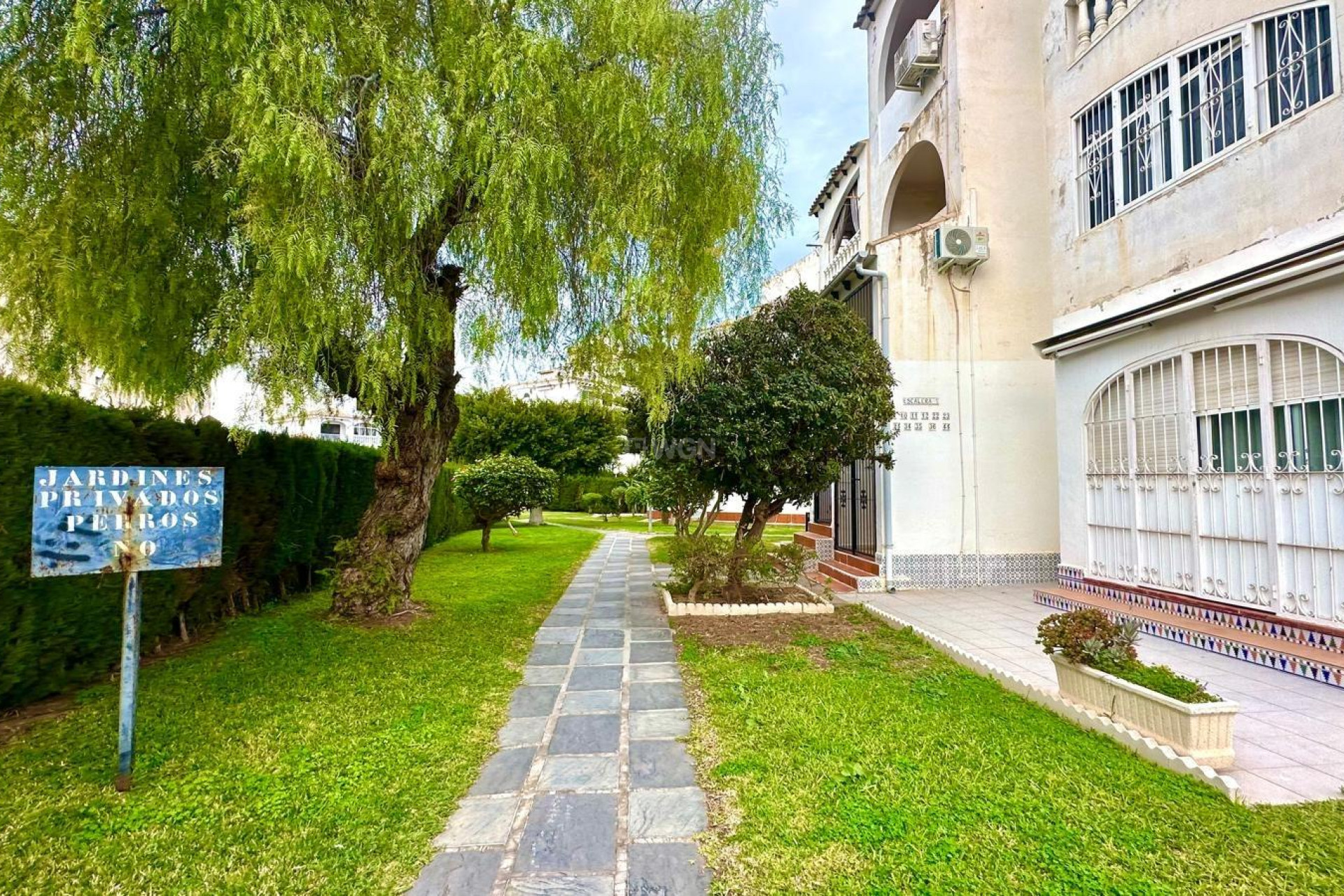 Resale - Apartment / flat - Torrevieja - Estacion De Autobuses