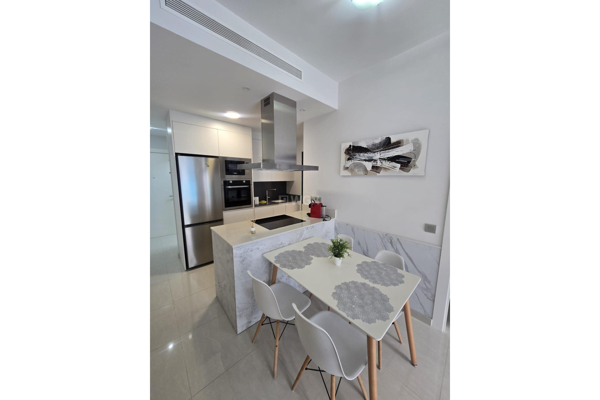 Resale - Apartment / flat - Torrevieja - Estacion De Autobuses