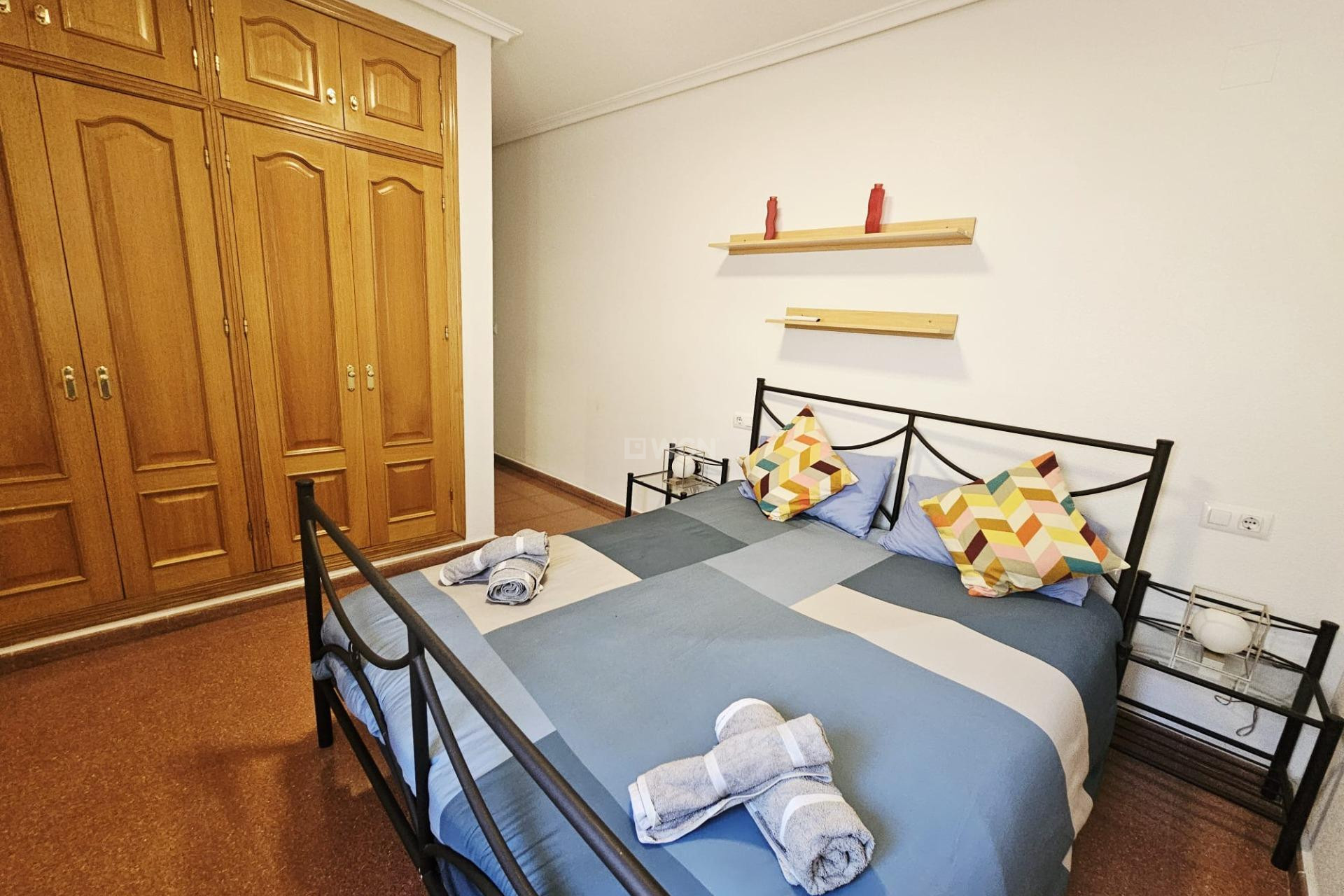 Resale - Apartment / flat - Torrevieja - Estacion De Autobuses