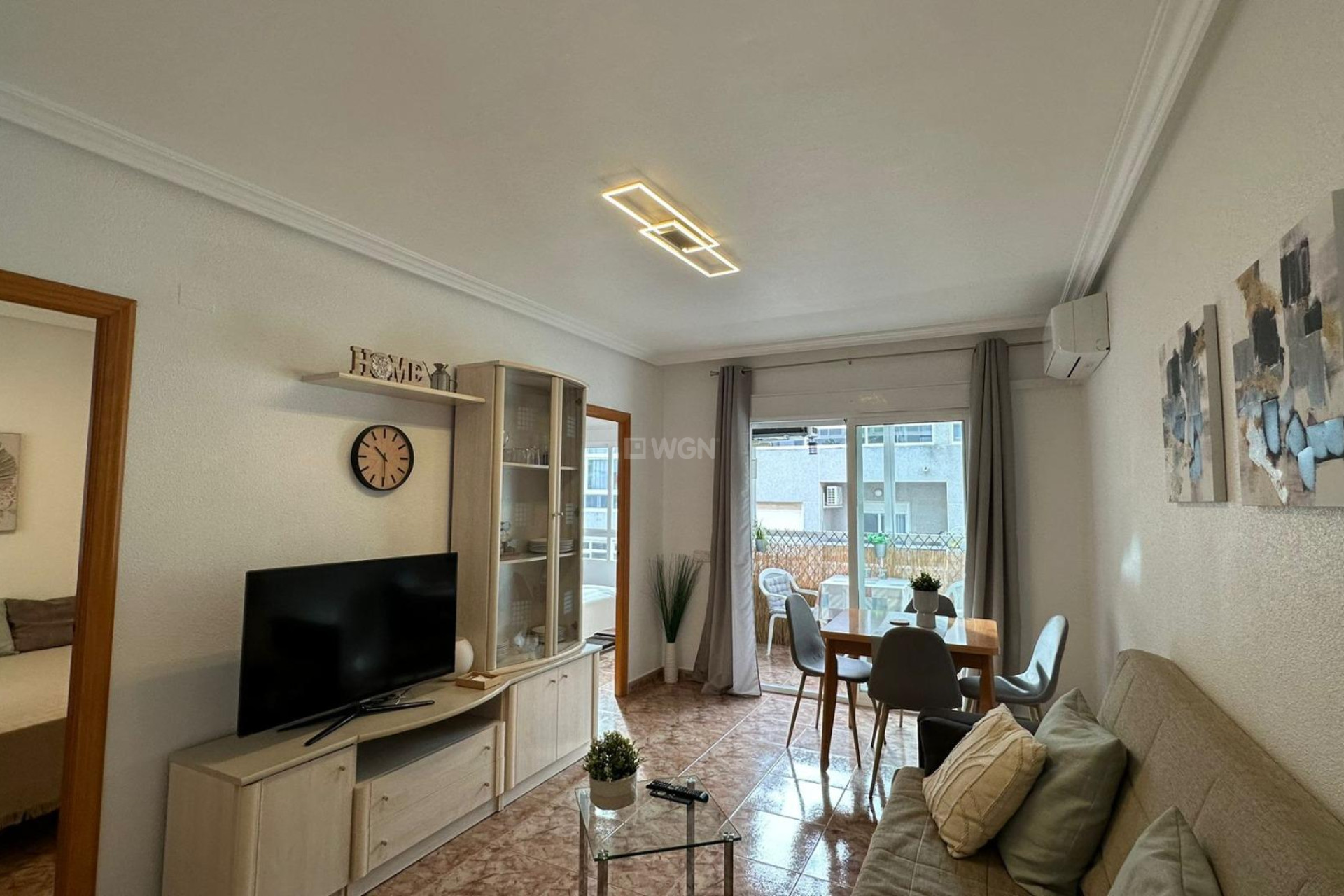 Resale - Apartment / flat - Torrevieja - Estacion De Autobuses
