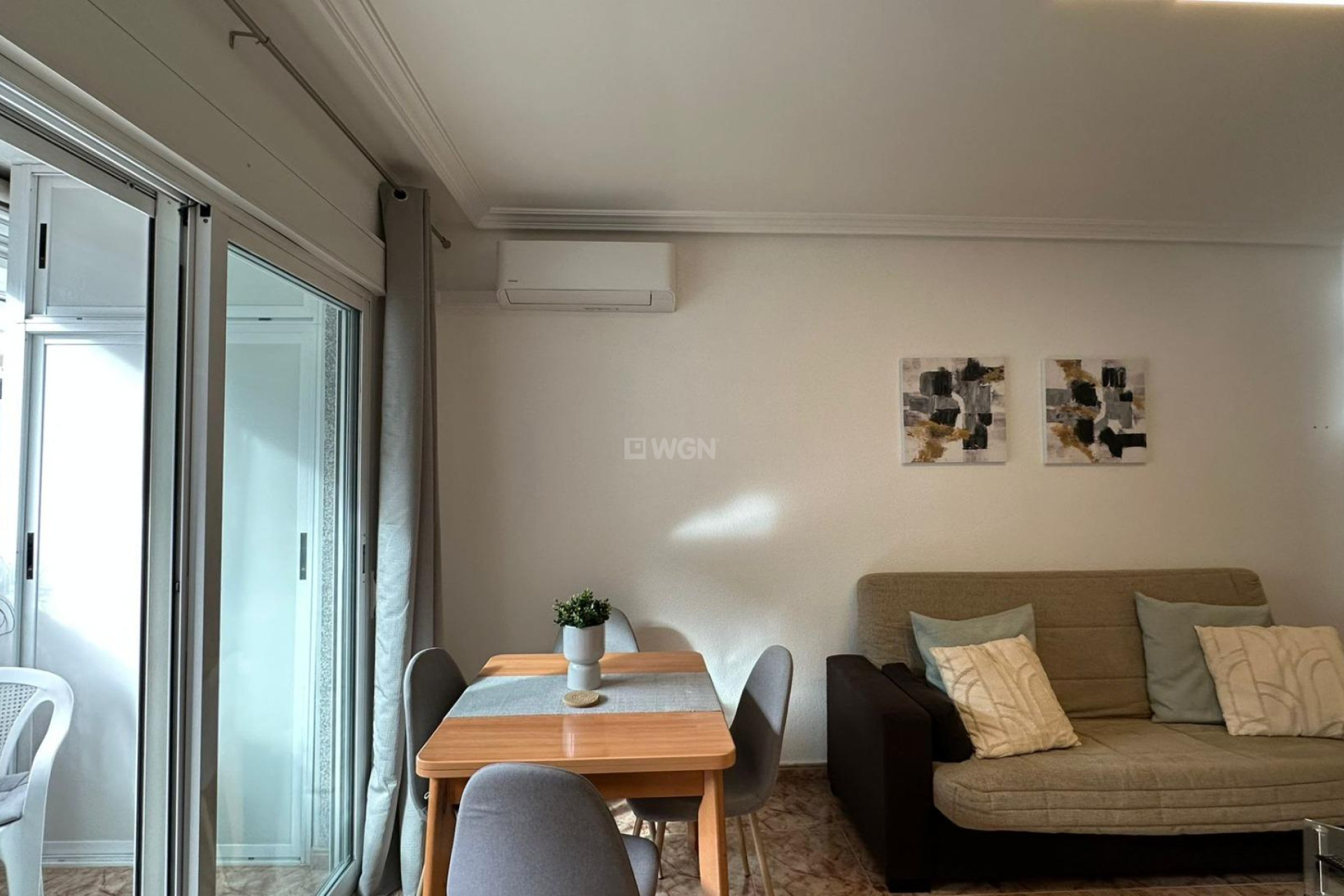 Resale - Apartment / flat - Torrevieja - Estacion De Autobuses