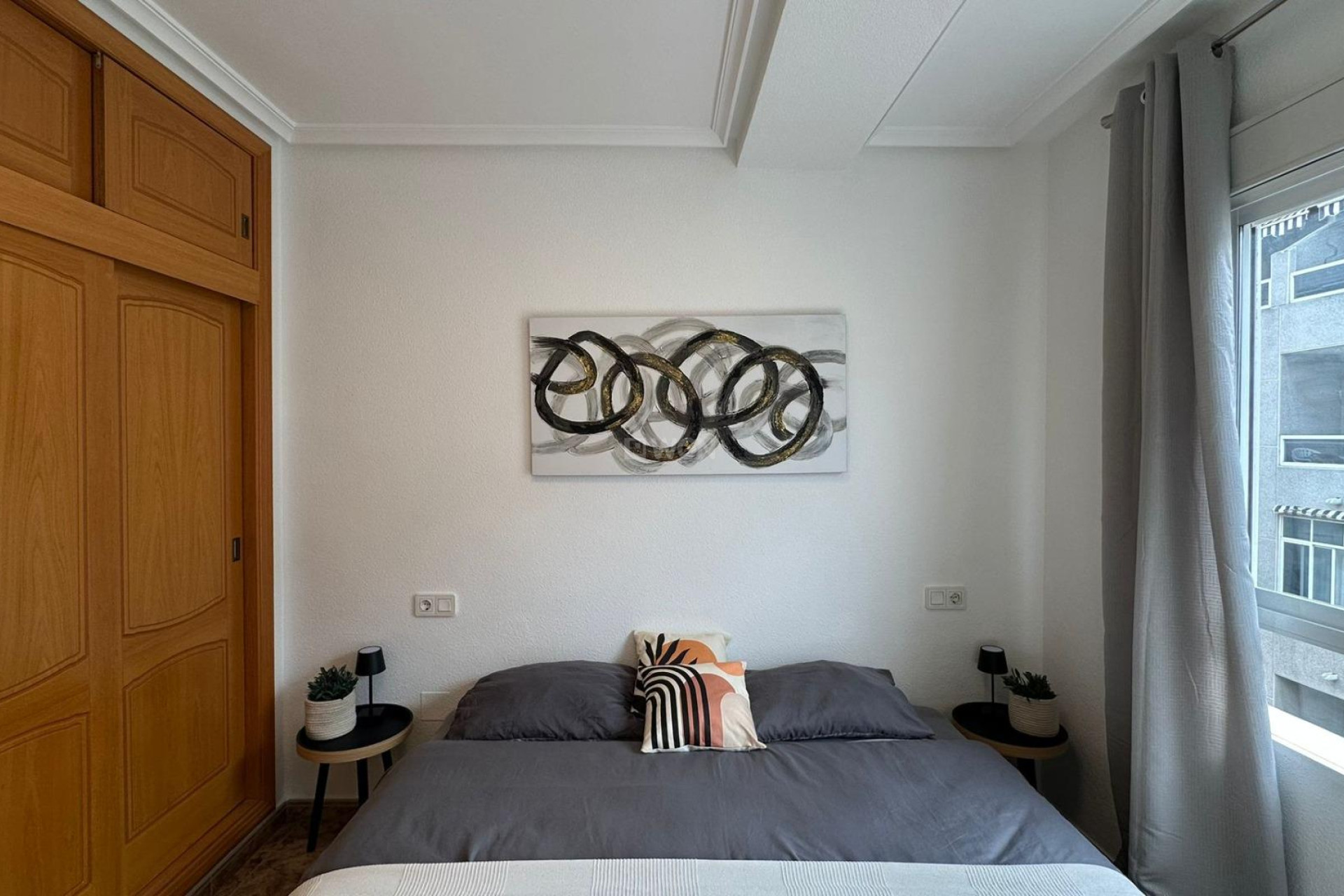 Resale - Apartment / flat - Torrevieja - Estacion De Autobuses