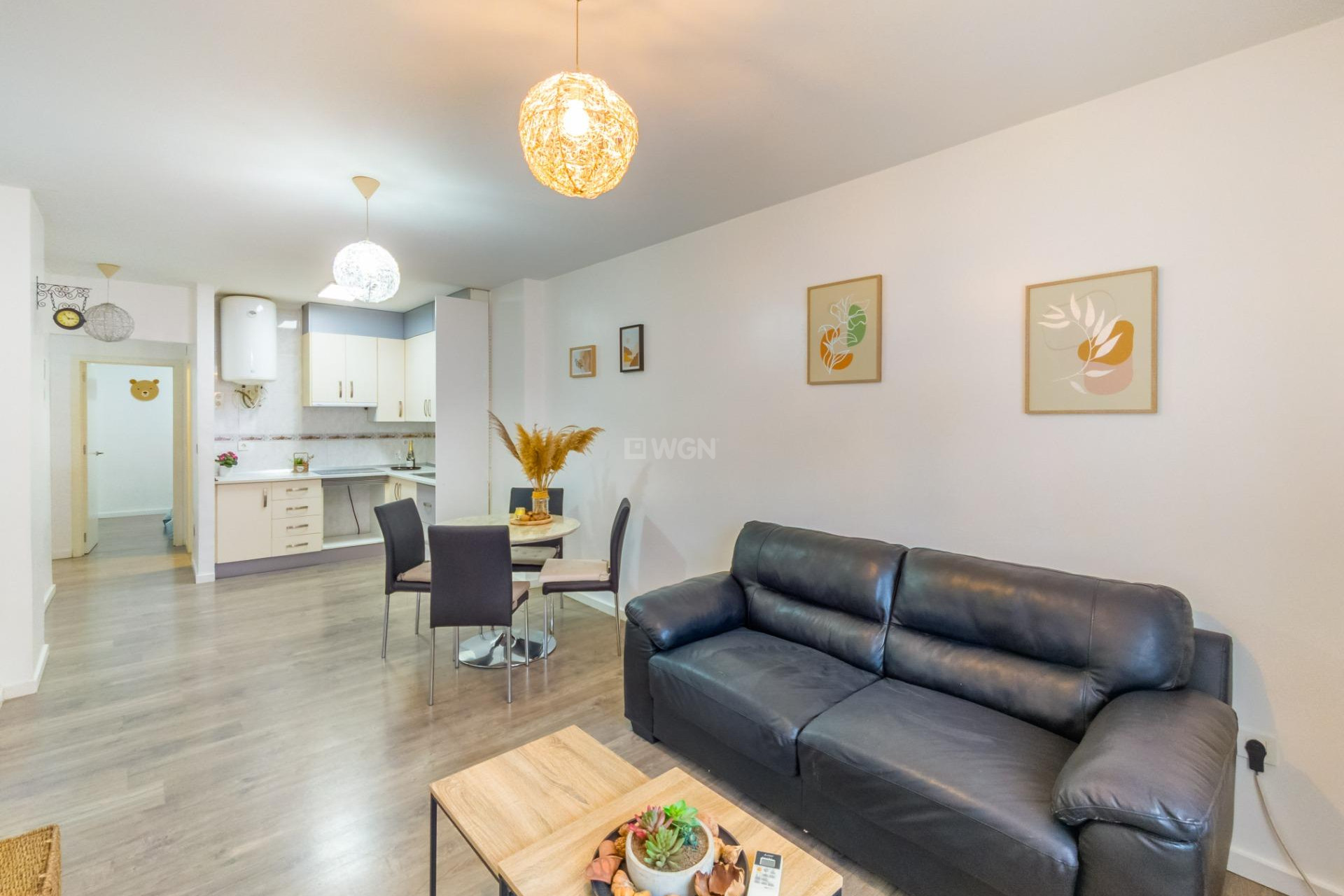 Resale - Apartment / flat - Torrevieja - Estacion De Autobuses