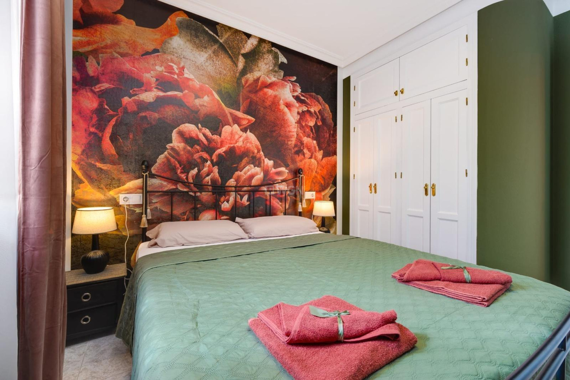 Resale - Apartment / flat - Torrevieja - Estacion De Autobuses