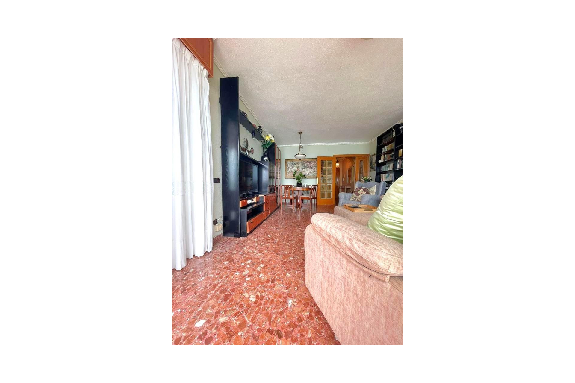 Resale - Apartment / flat - Torrevieja - Estacion De Autobuses