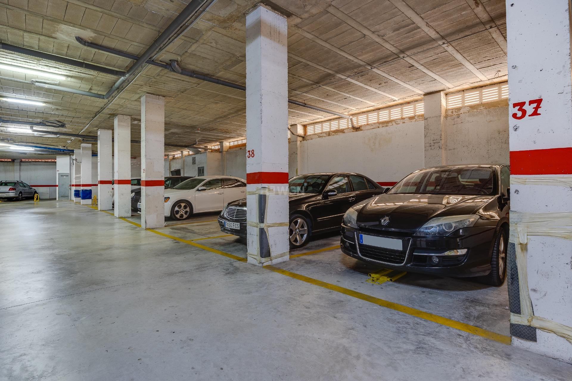 Resale - Apartment / flat - Torrevieja - Estacion De Autobuses