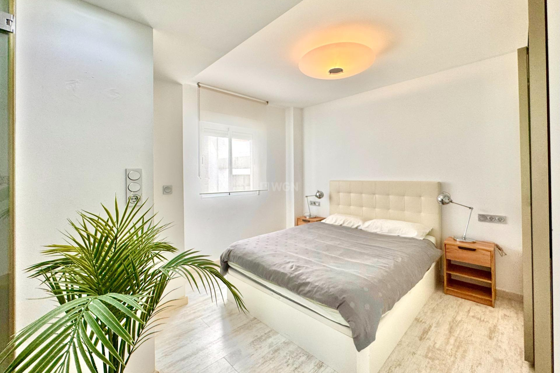 Resale - Apartment / flat - Torrevieja - Estacion De Autobuses