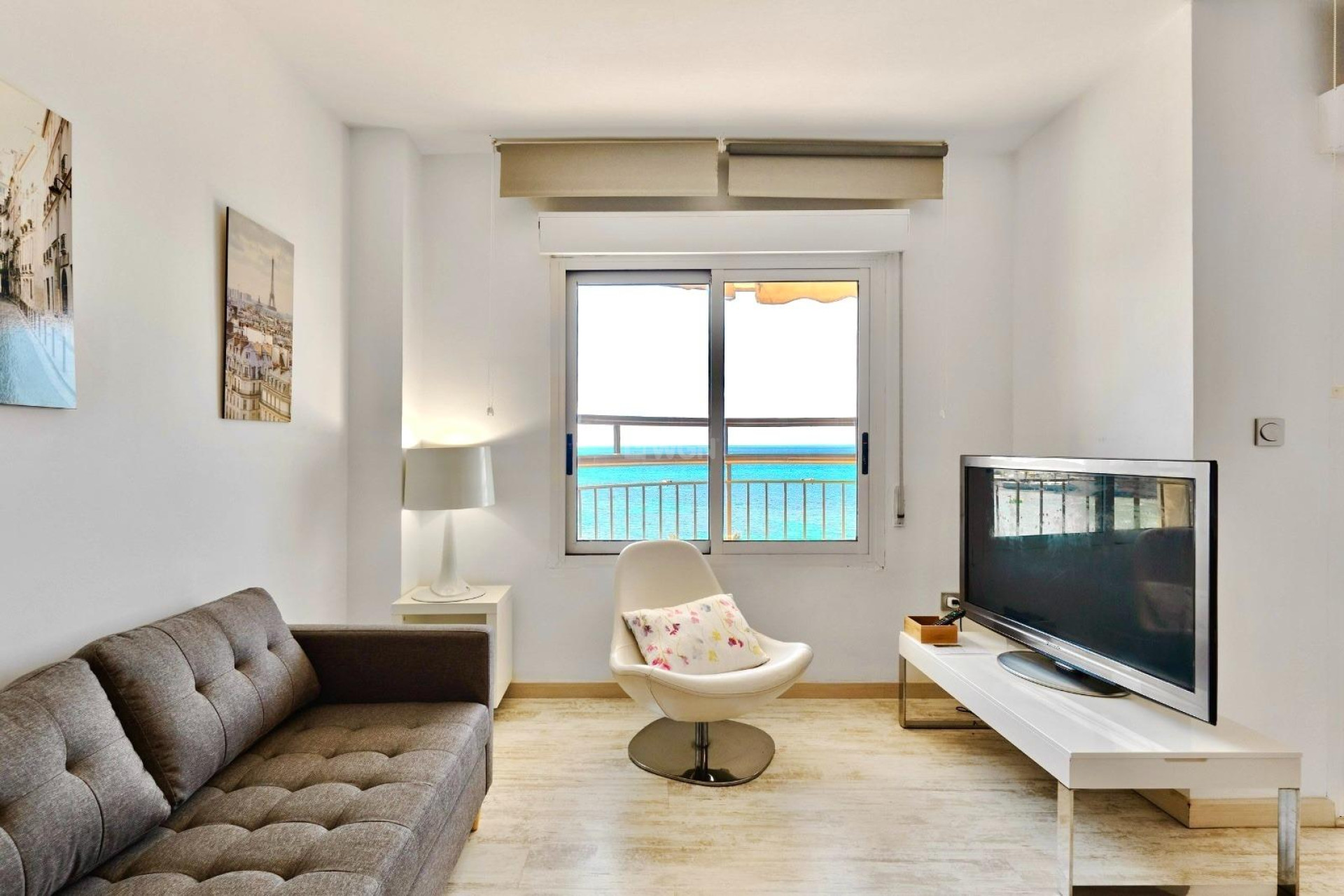 Resale - Apartment / flat - Torrevieja - Estacion De Autobuses